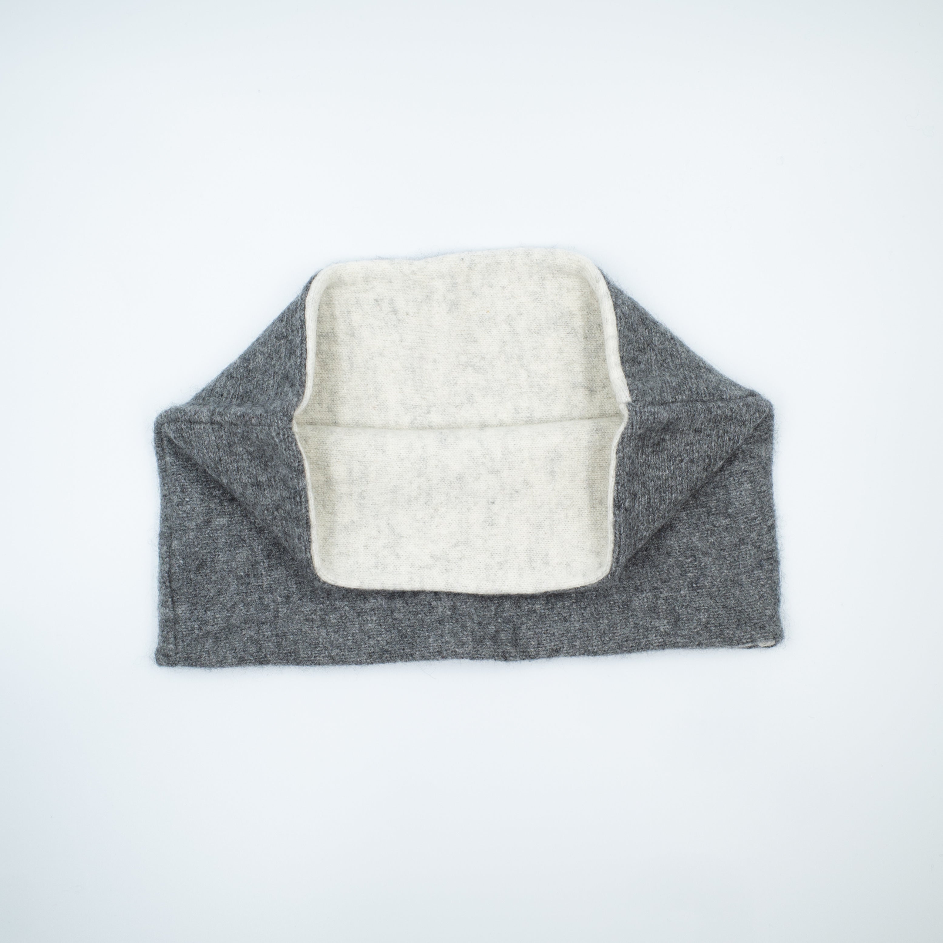 Men’s Smoke and Pale Grey Neck Warmer