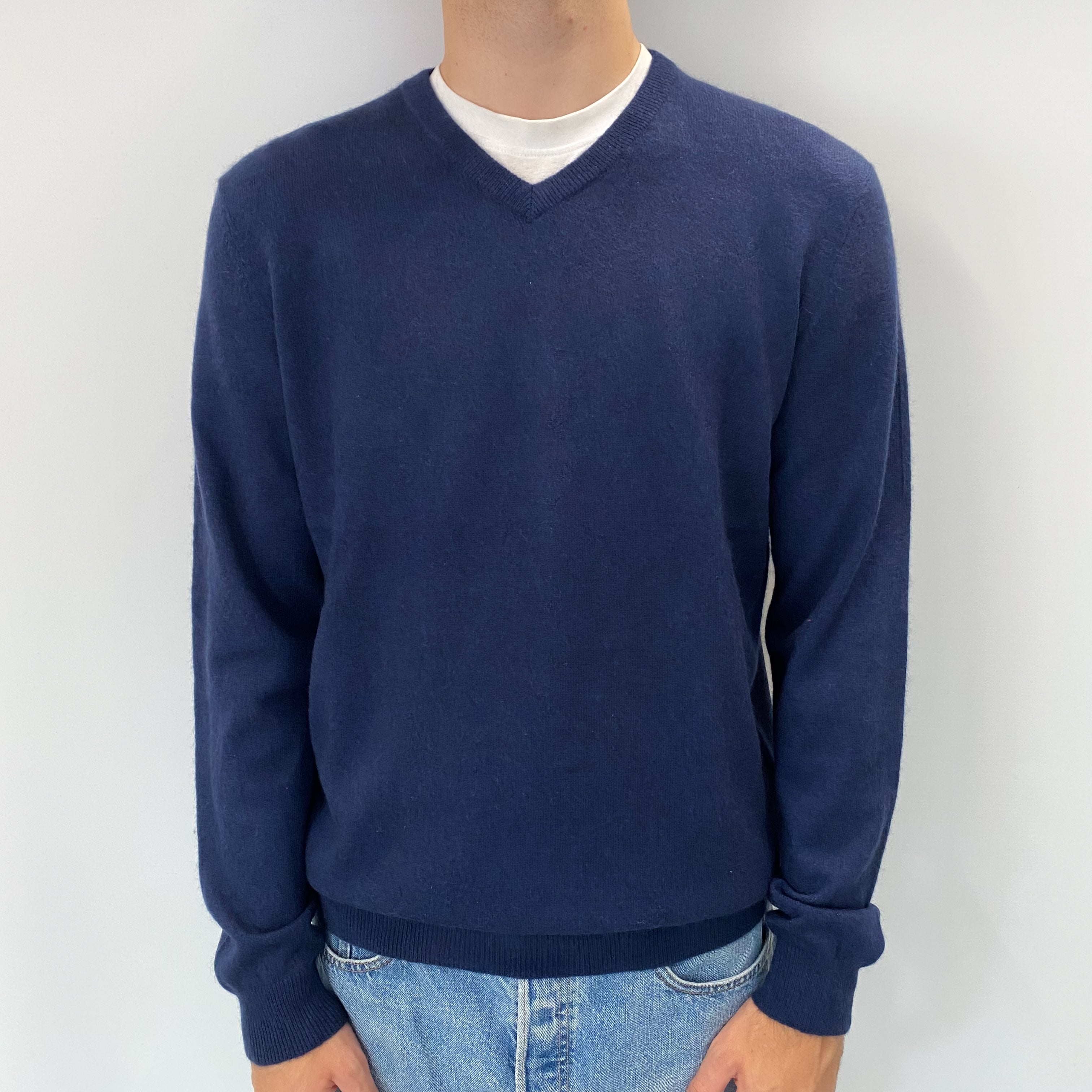 Men's Navy Blue Cashmere V Neck Jumper Large