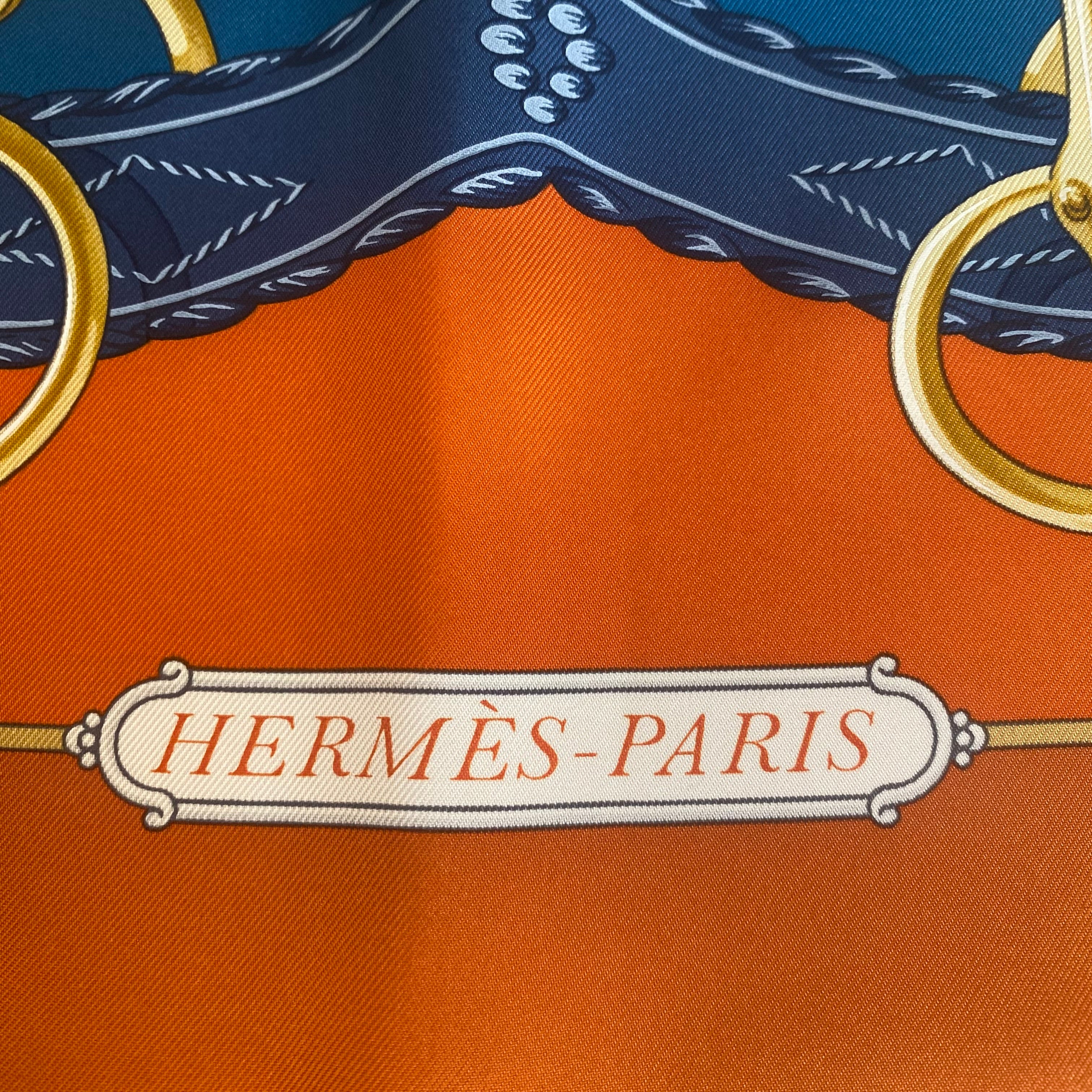 Brand New Boxed Lift Profilé Hermès Silk Scarf Quite Rare