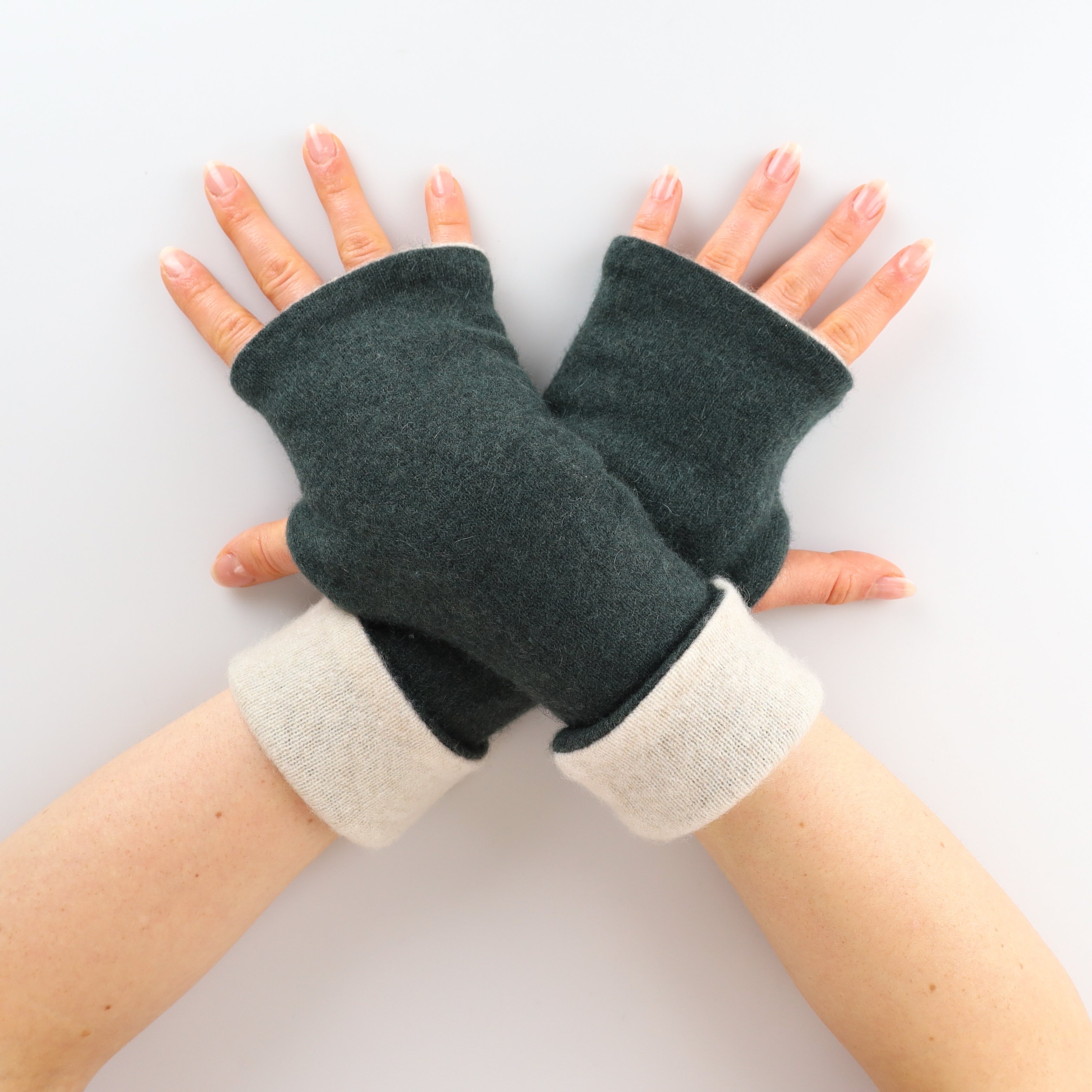Deep Khaki and Oatmeal Reversible Cashmere Fingerless Gloves