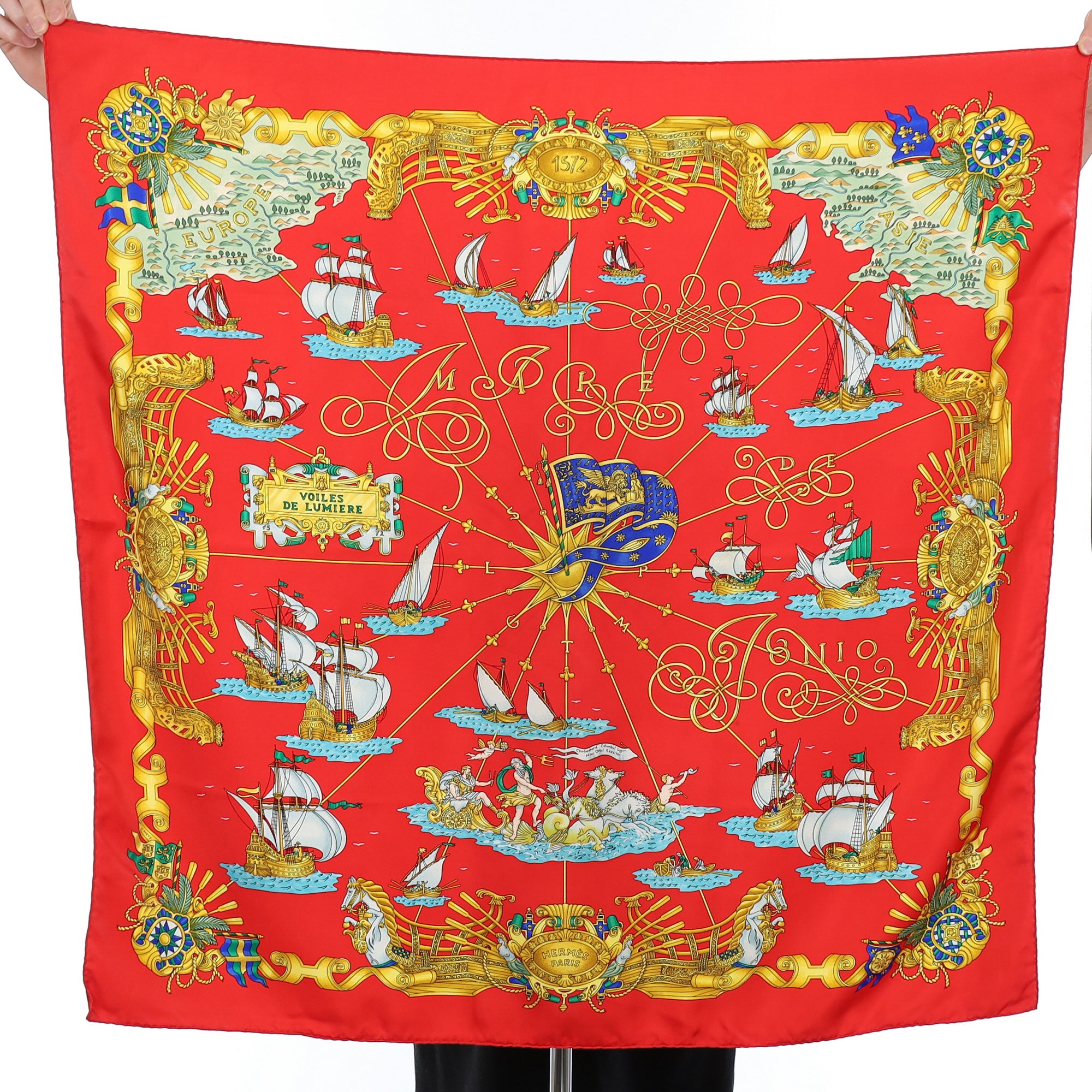 Hermès Voles De Lumiere Silk Scarf