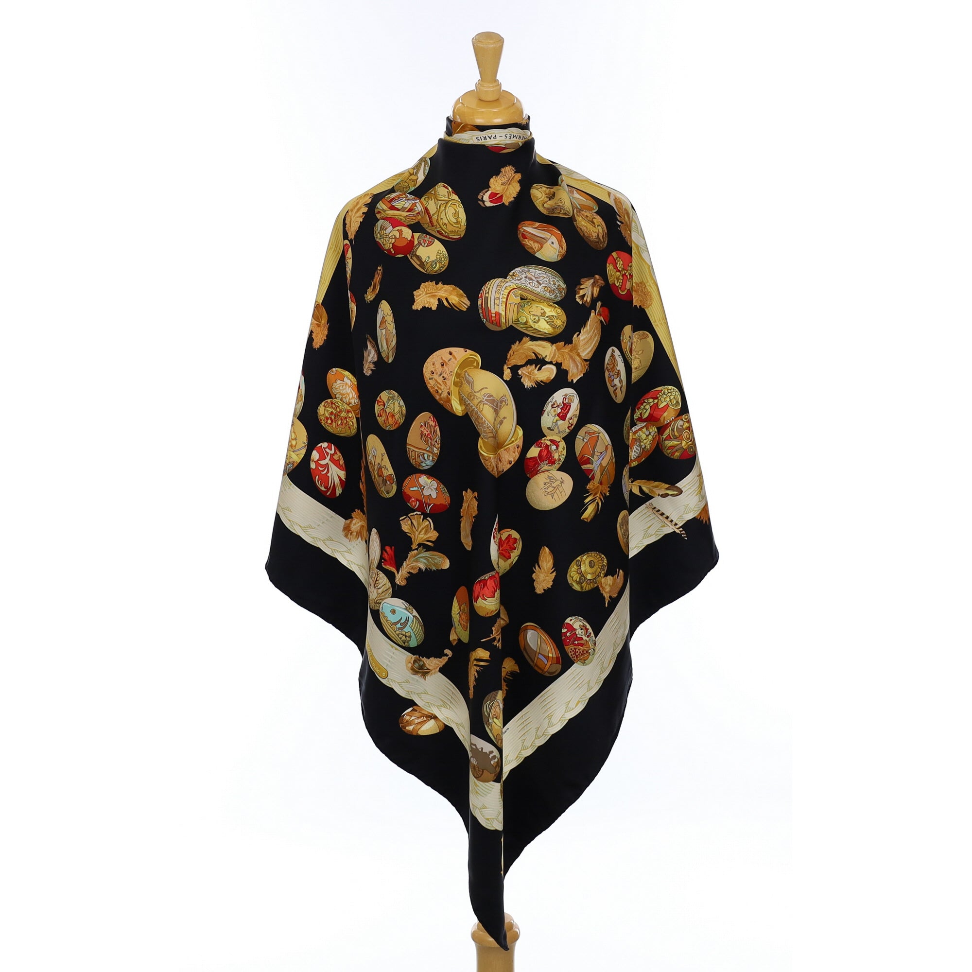 Hermès Couvée d’ Hermés Silk Scarf