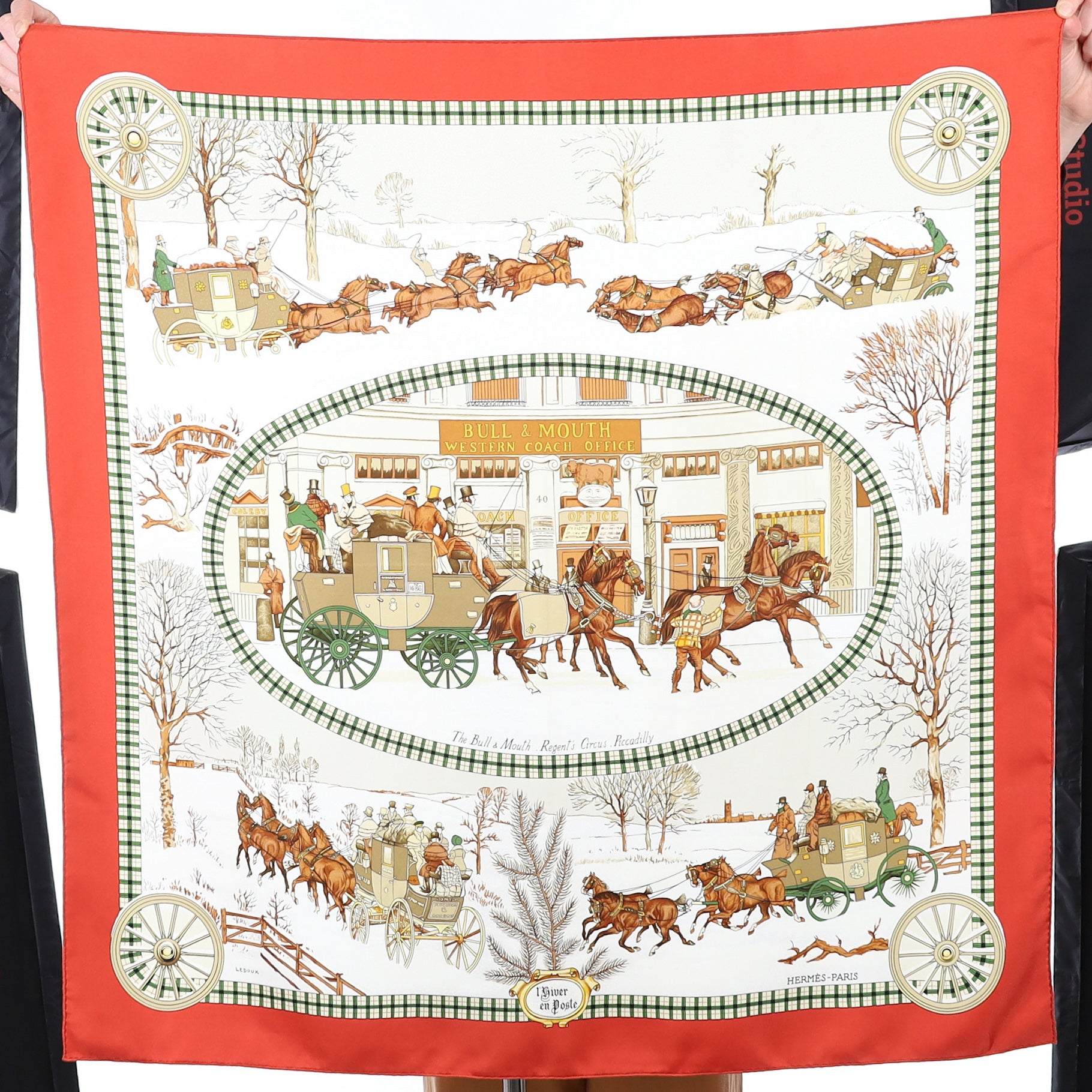 Hermès L’Hiver en Poste Silk Scarf