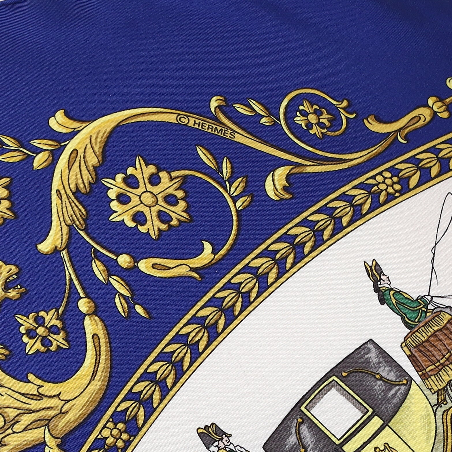 Pristine Hermès La Promenade de Longchamps Silk Scarf