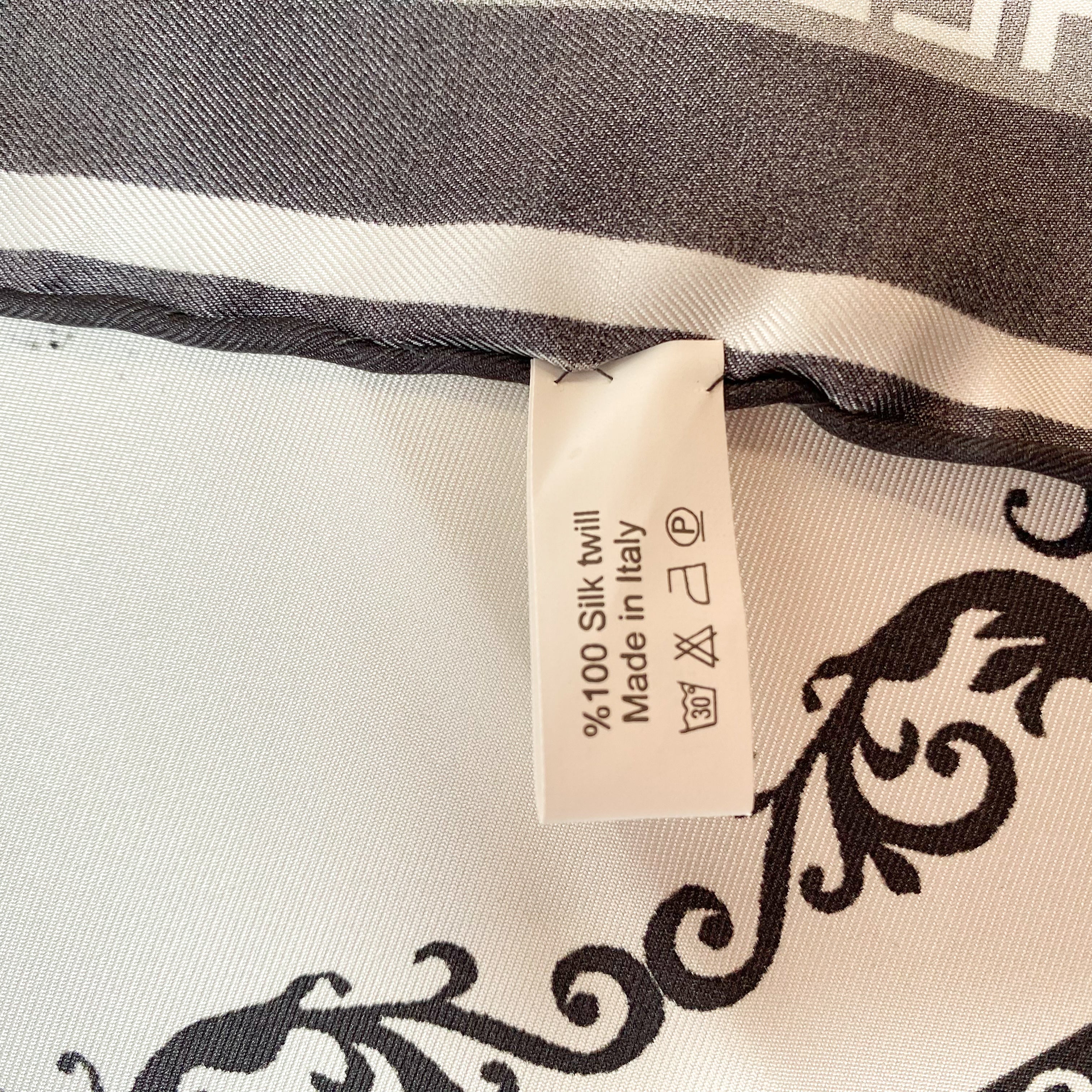 Brand New Helen Anthony Monochrome London Silk Scarf