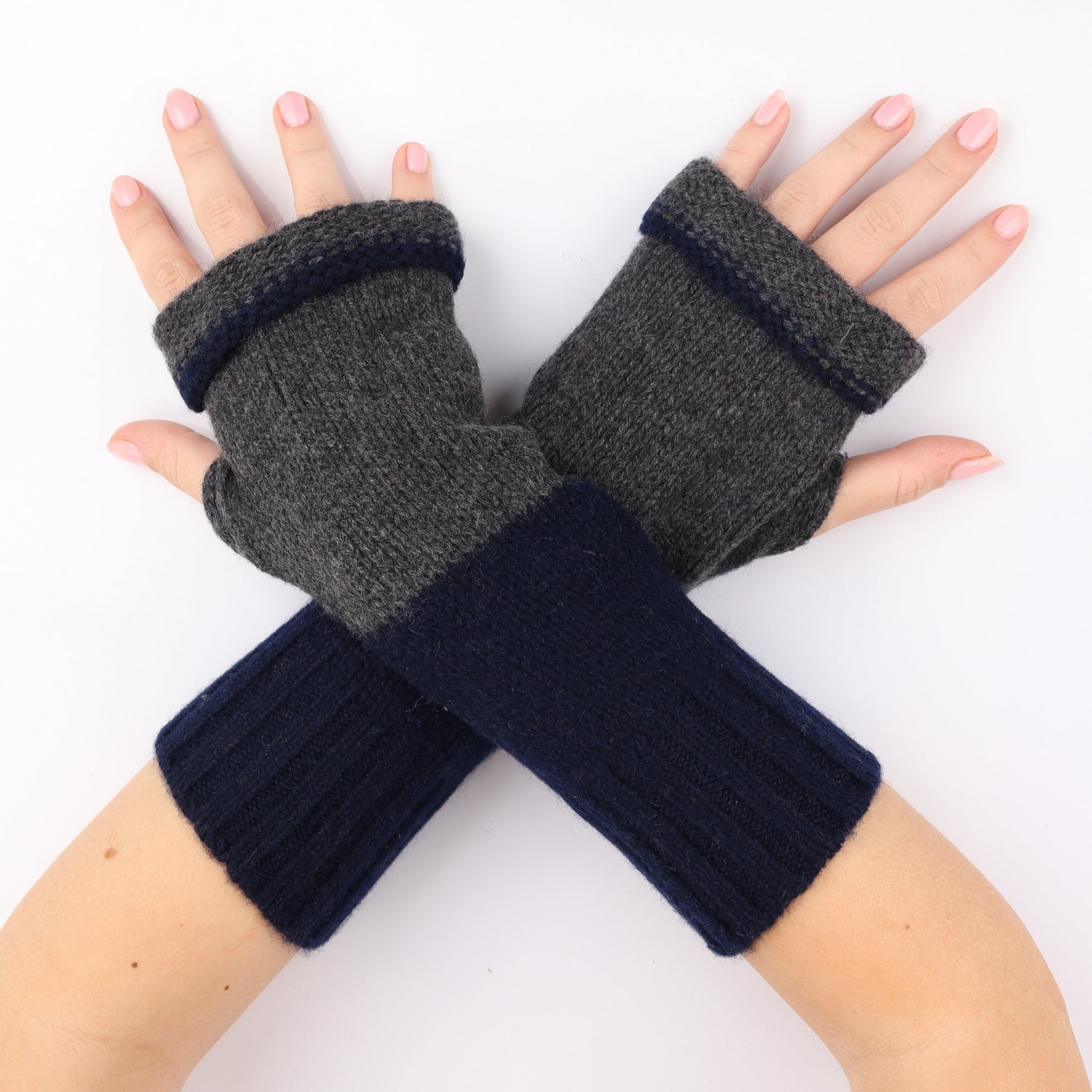 Navy and Grey Chunky Fingerless Gloves