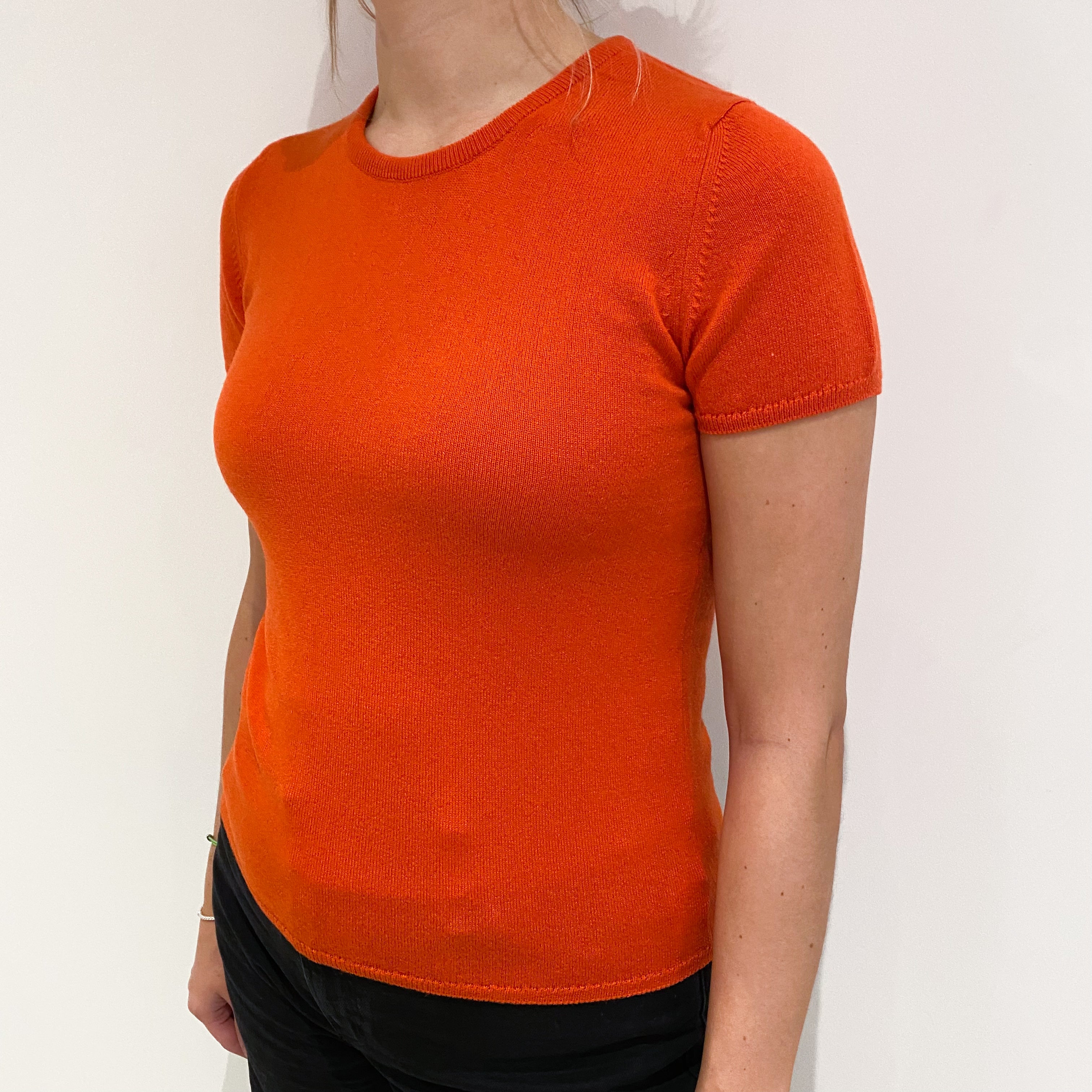 Brand New Scottish Tangerine Orange Short Sleeved Cashmere Crew Neck Jumper Small