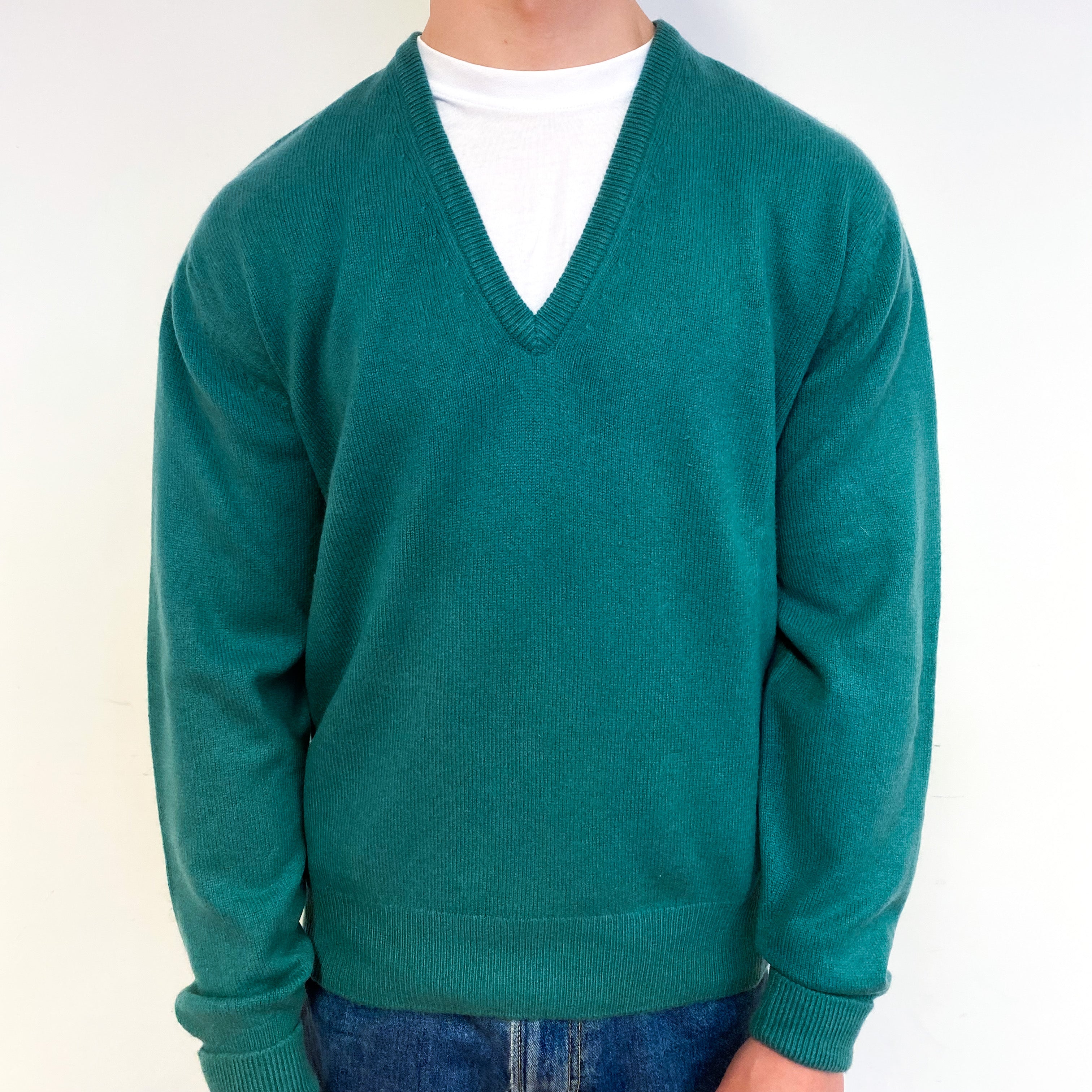 Men's Vintage Scottish Emerald Green Cashmere V-Neck Jumper Small