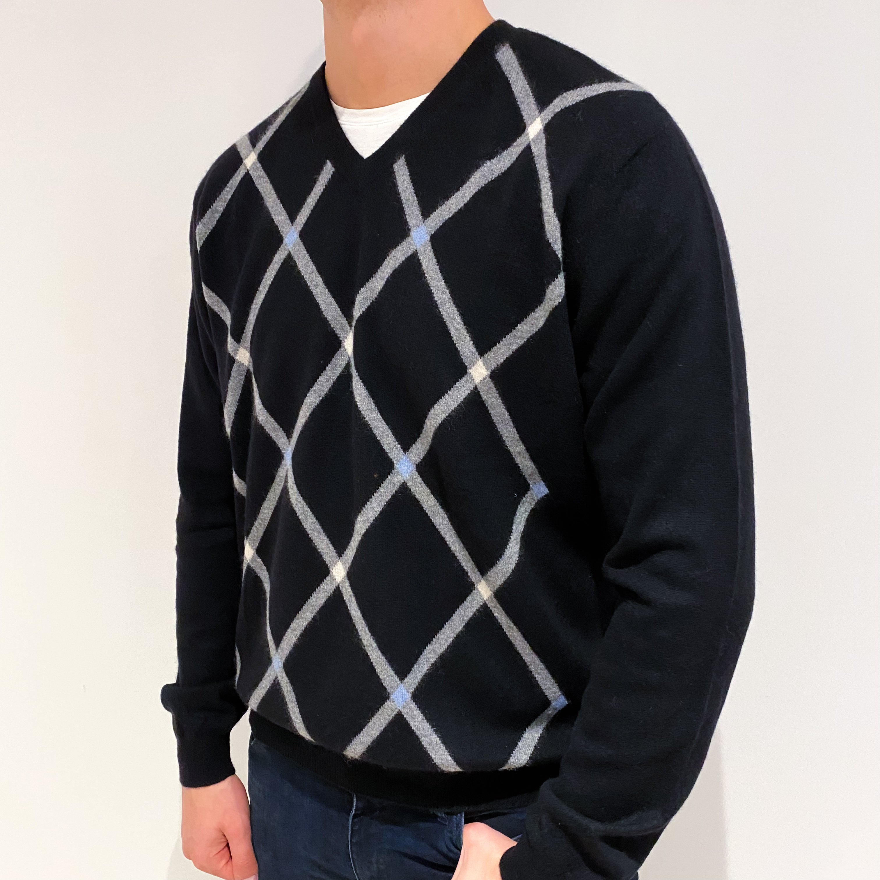 Men's Black Patterned Cashmere V Neck Jumper XL
