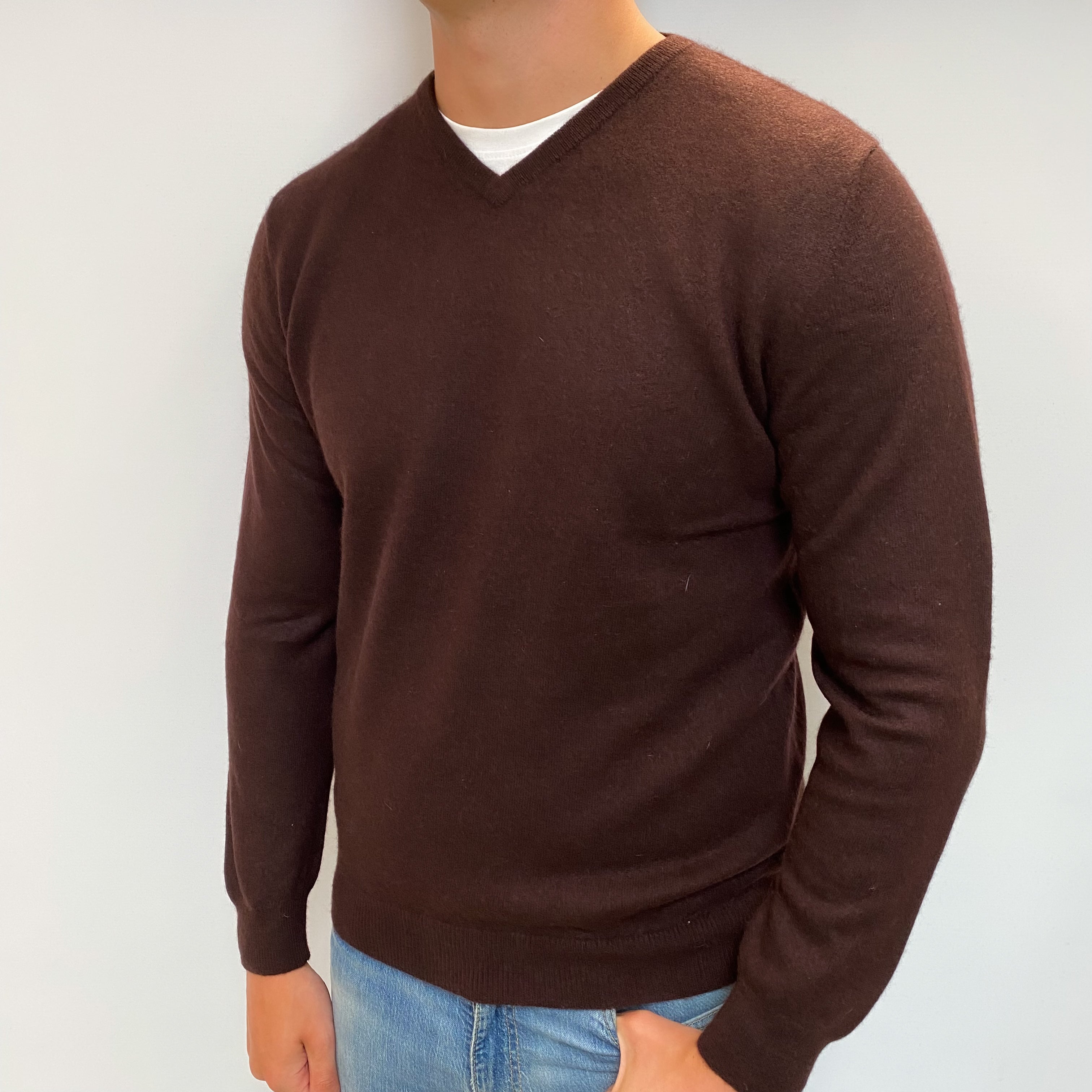 Men's Dark Chocolate Brown Cashmere V Neck Jumper XL