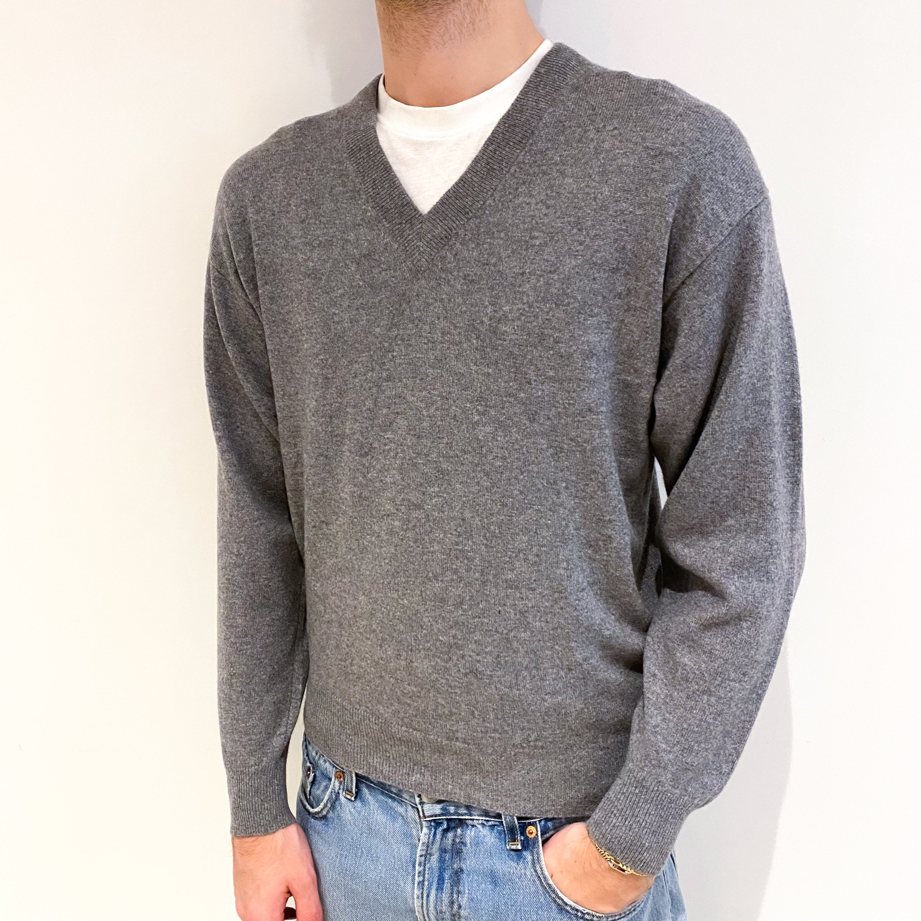 Men's Smoke Grey Cashmere V Neck Jumper Medium