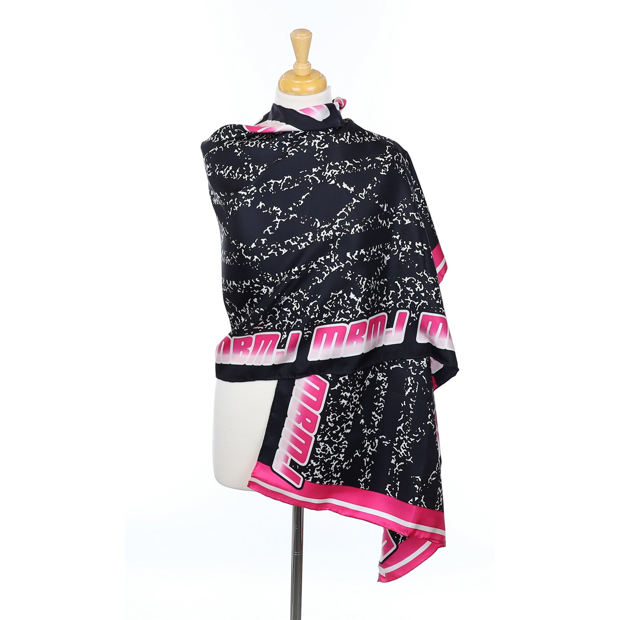 Immaculate Marc By Marc Jacob’s Skull Design Silk Scarf