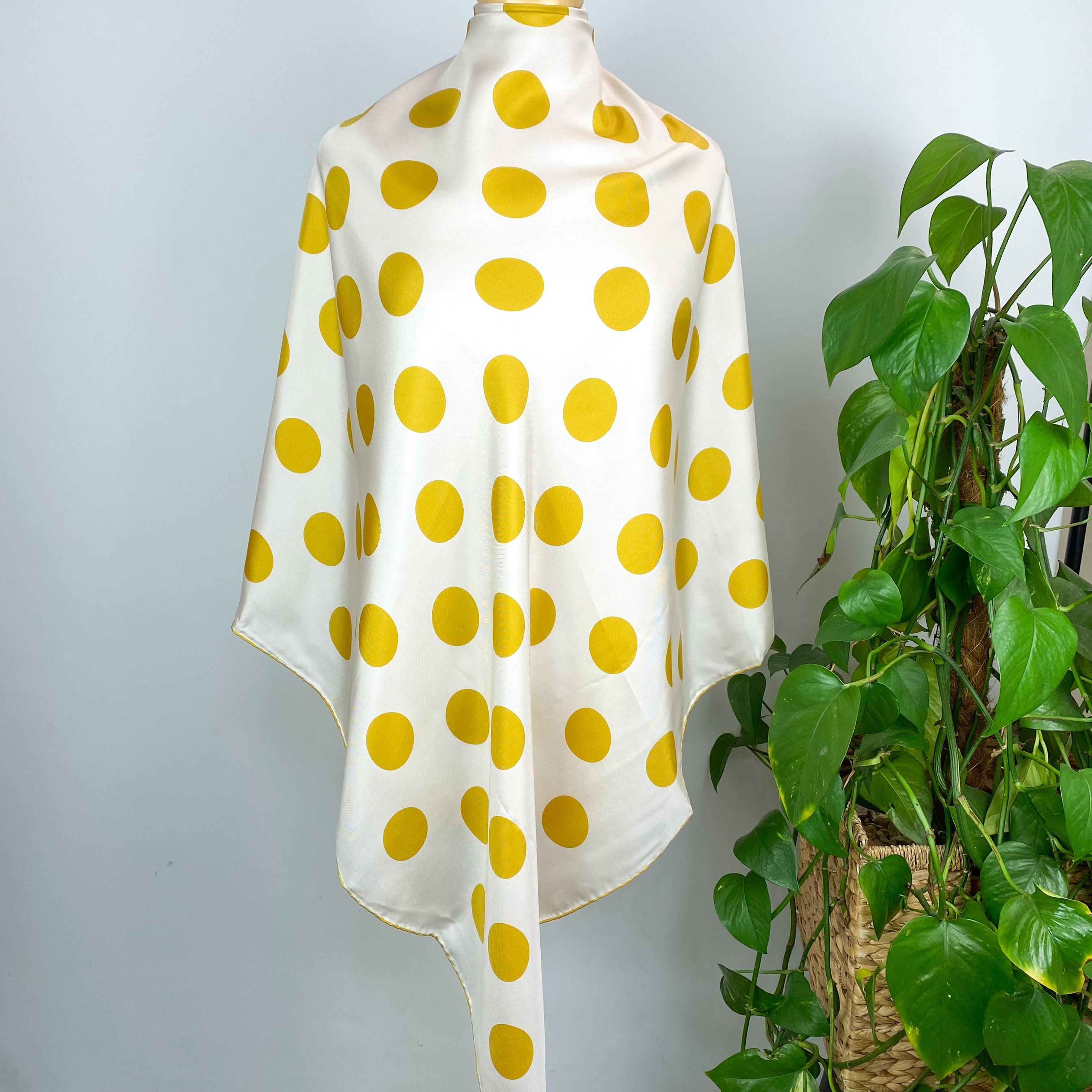 Holland & Holland Spotty Designer Silk Scarf