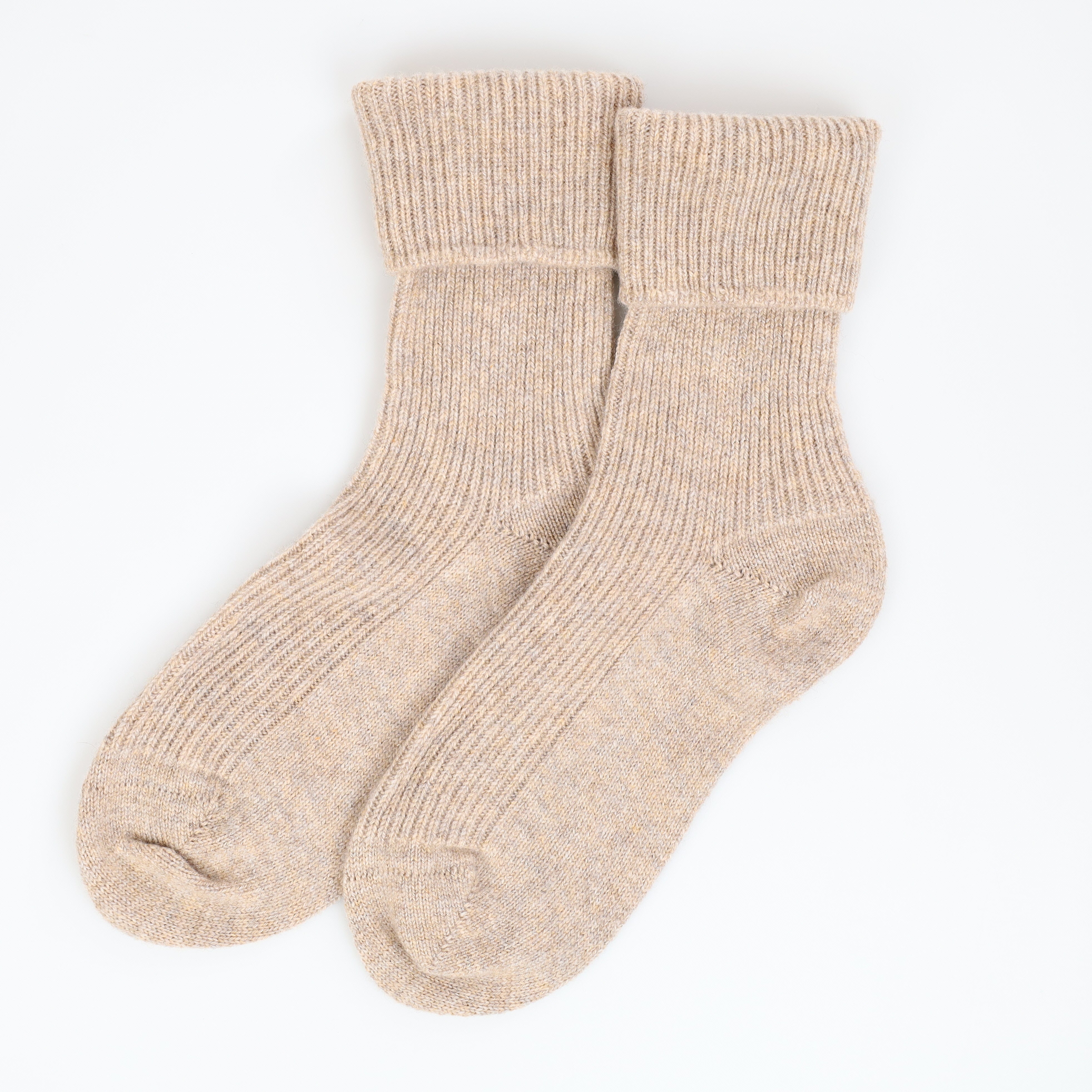 Brand New Scottish Biscuit Beige Ladies Cashmere Every Day Socks