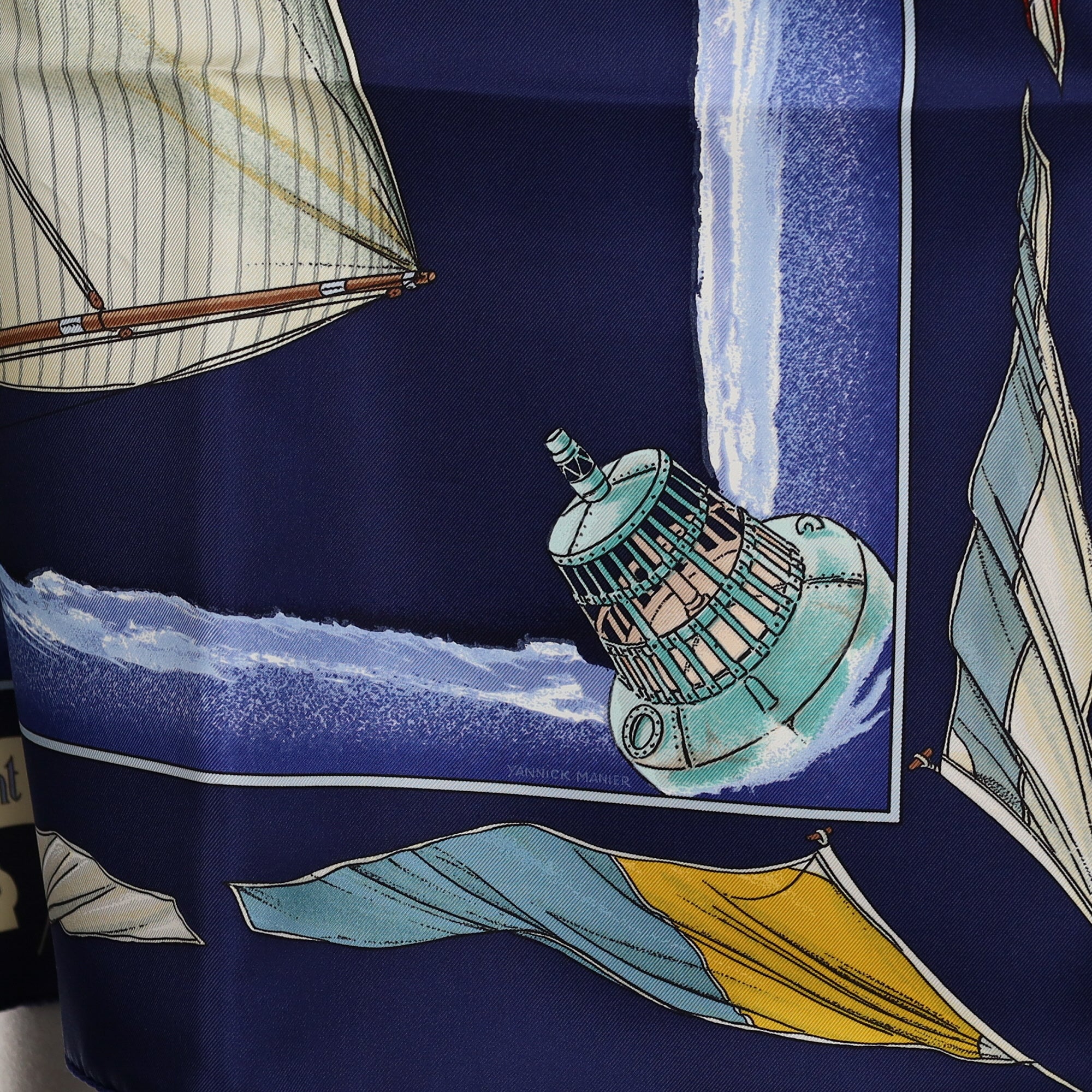 Brand New Boxed Hermès Vent Portant Silk Scarf