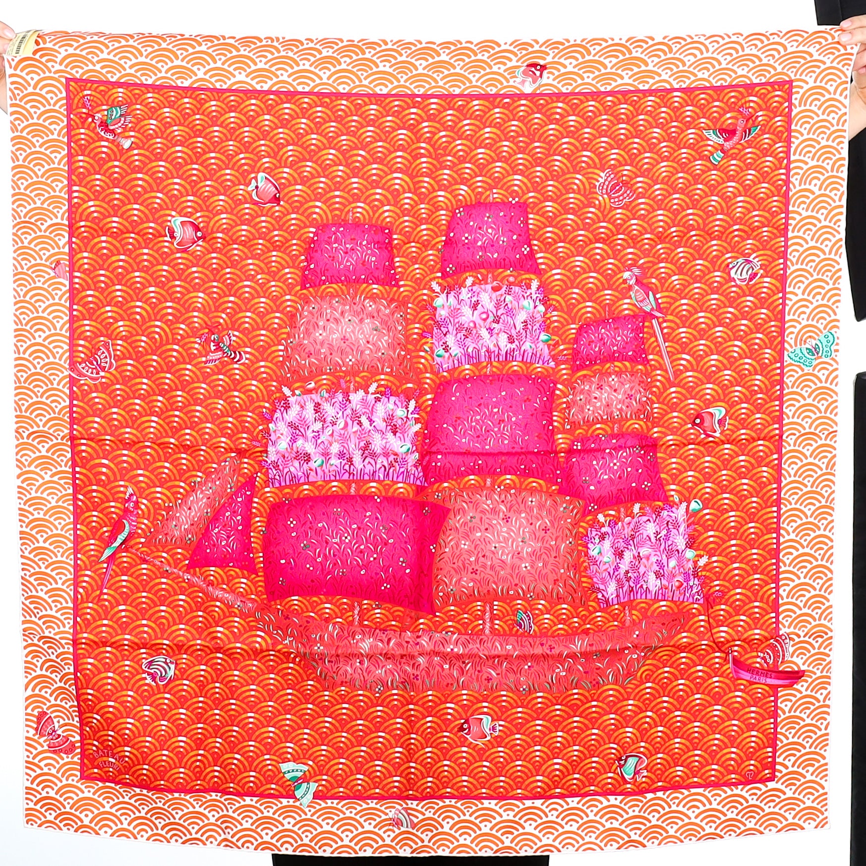 Brand New Boxed Hermès Bateau Fleuri Silk Scarf Quite Rare