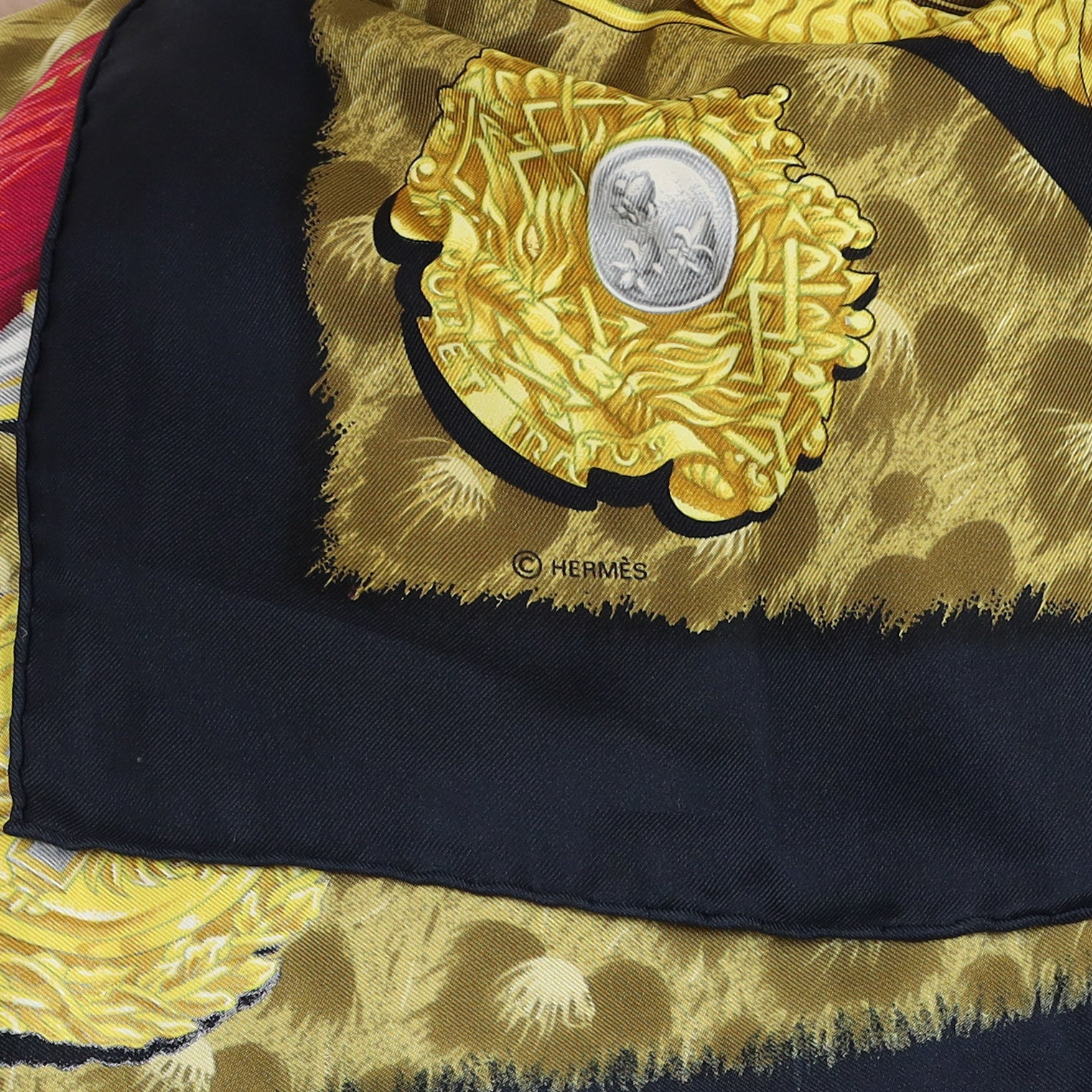 Hermès Casques et Plumets Silk Scarf