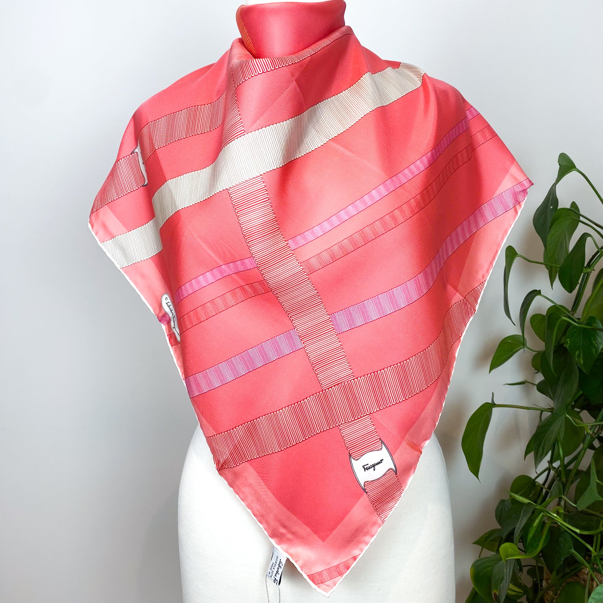 Brand New Boxed Salvatore Ferragamo Designer Silk Scarf