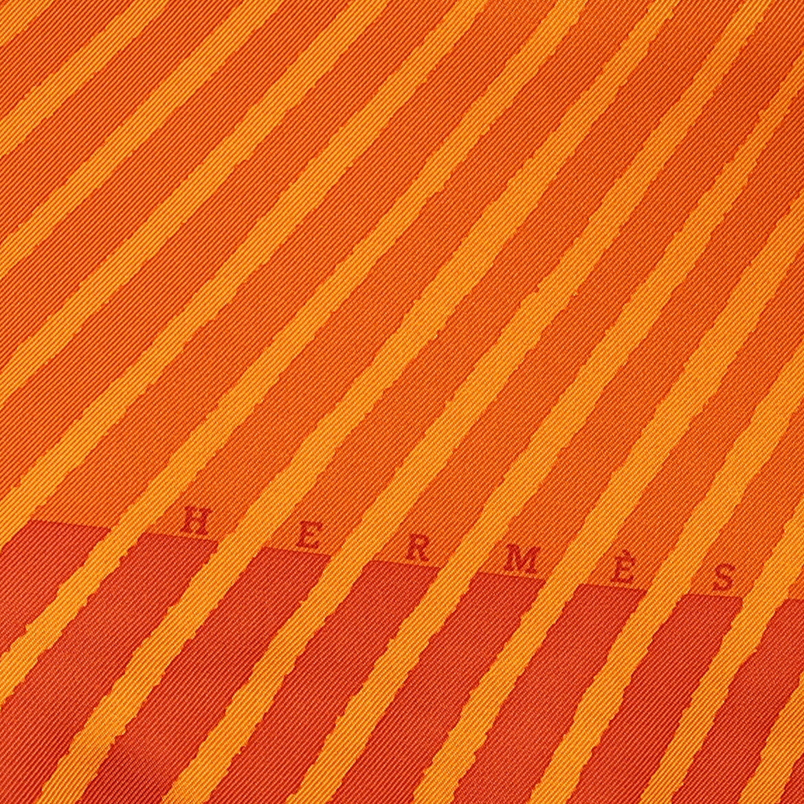 Pristine Hermès Maisons Pour Burj al Arab 2006 Silk Scarf