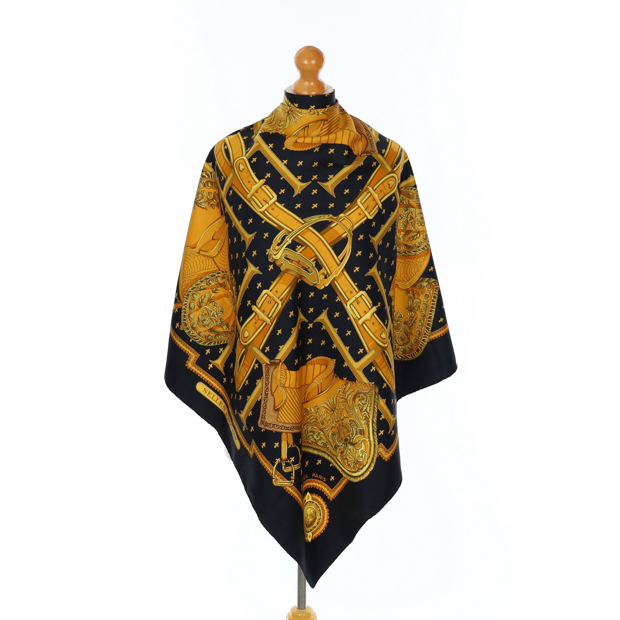 Hermès Selles a Housse Silk Scarf