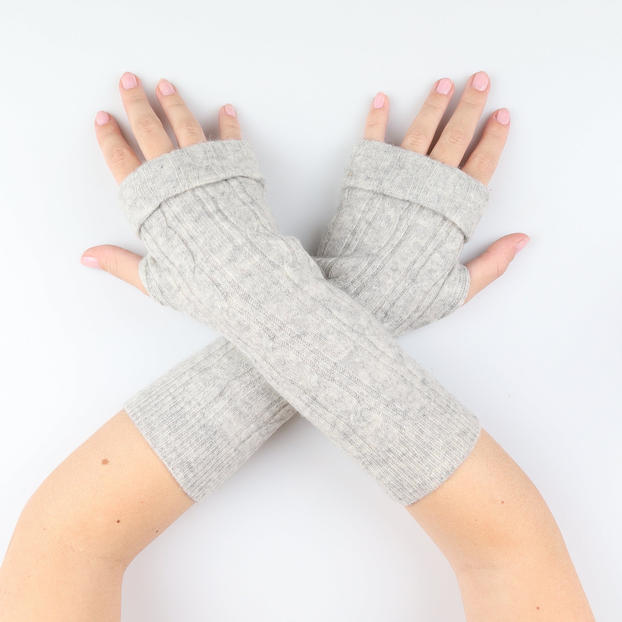 Smoke Grey Cable Fingerless Gloves