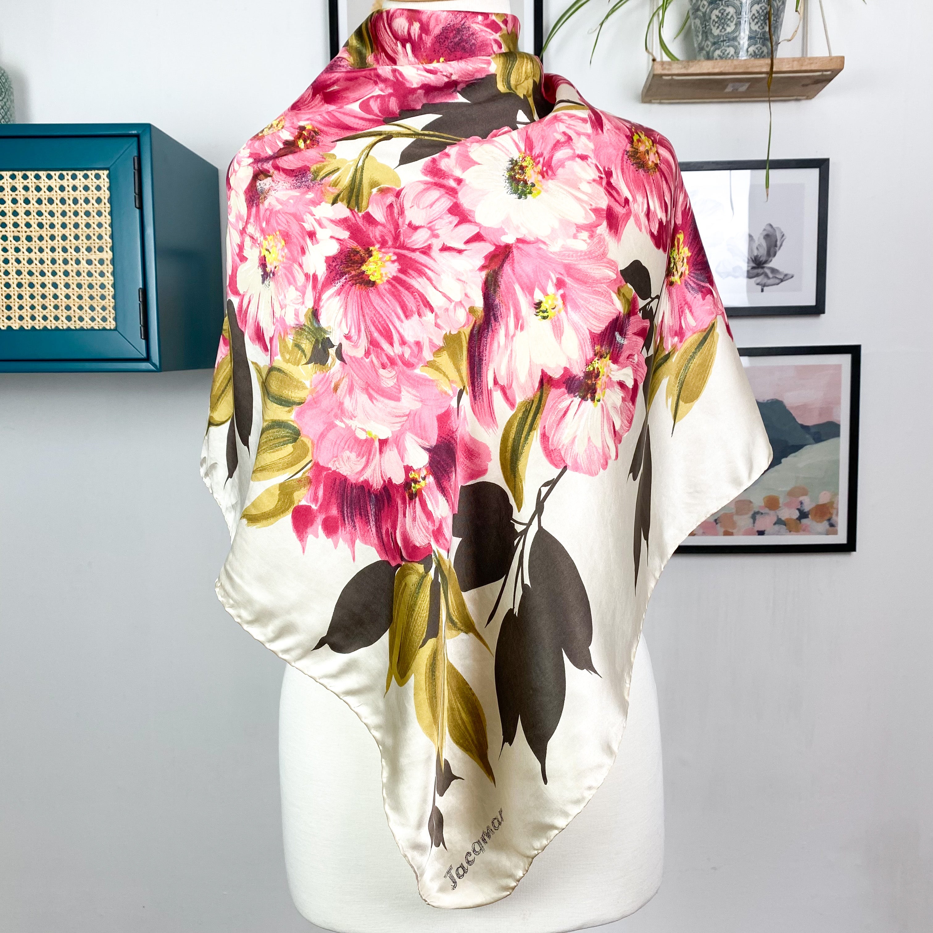 1960s Jacqmar Floral Design Vintage Silk Scarf