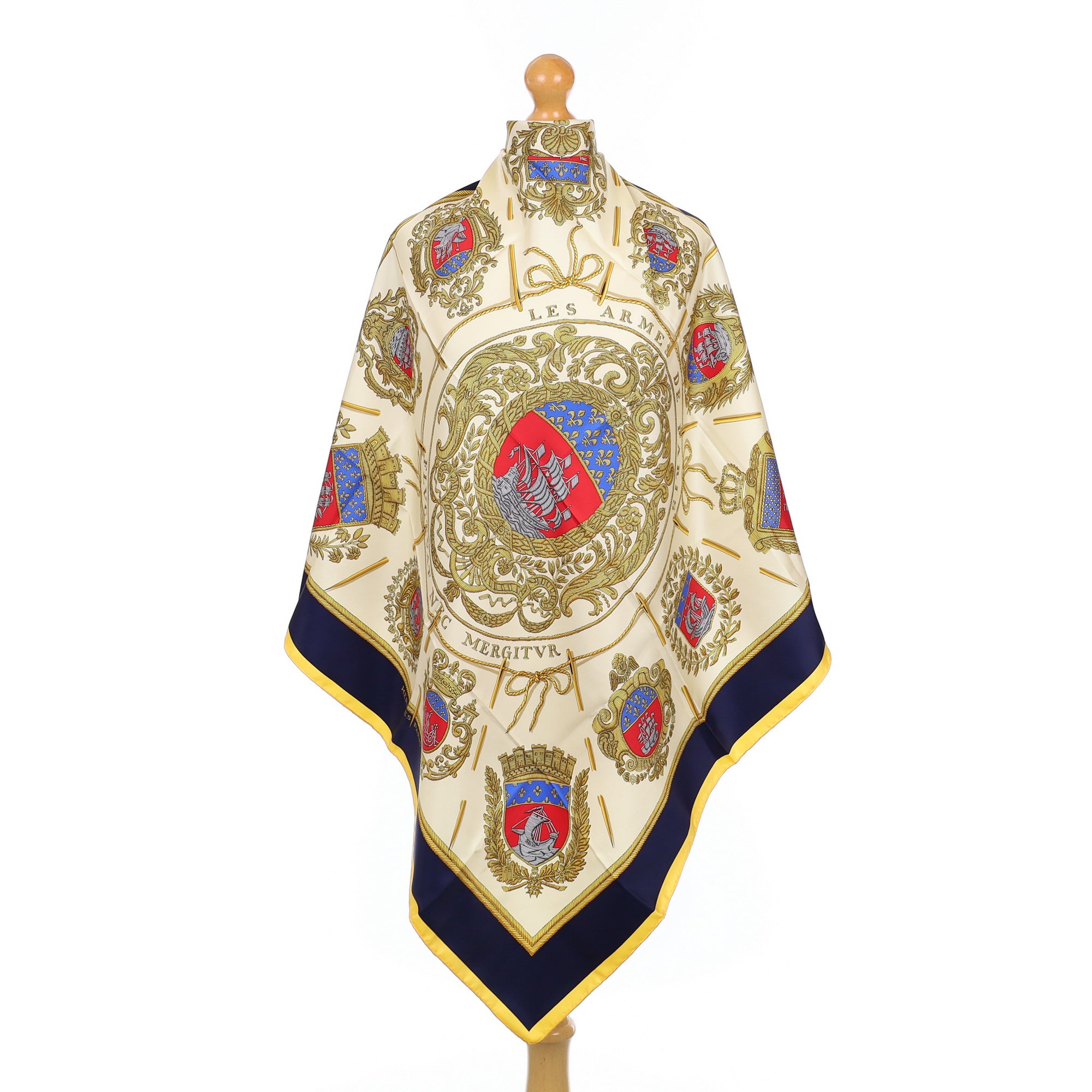 Pristine Hermès Les Armes de Paris Silk Scarf