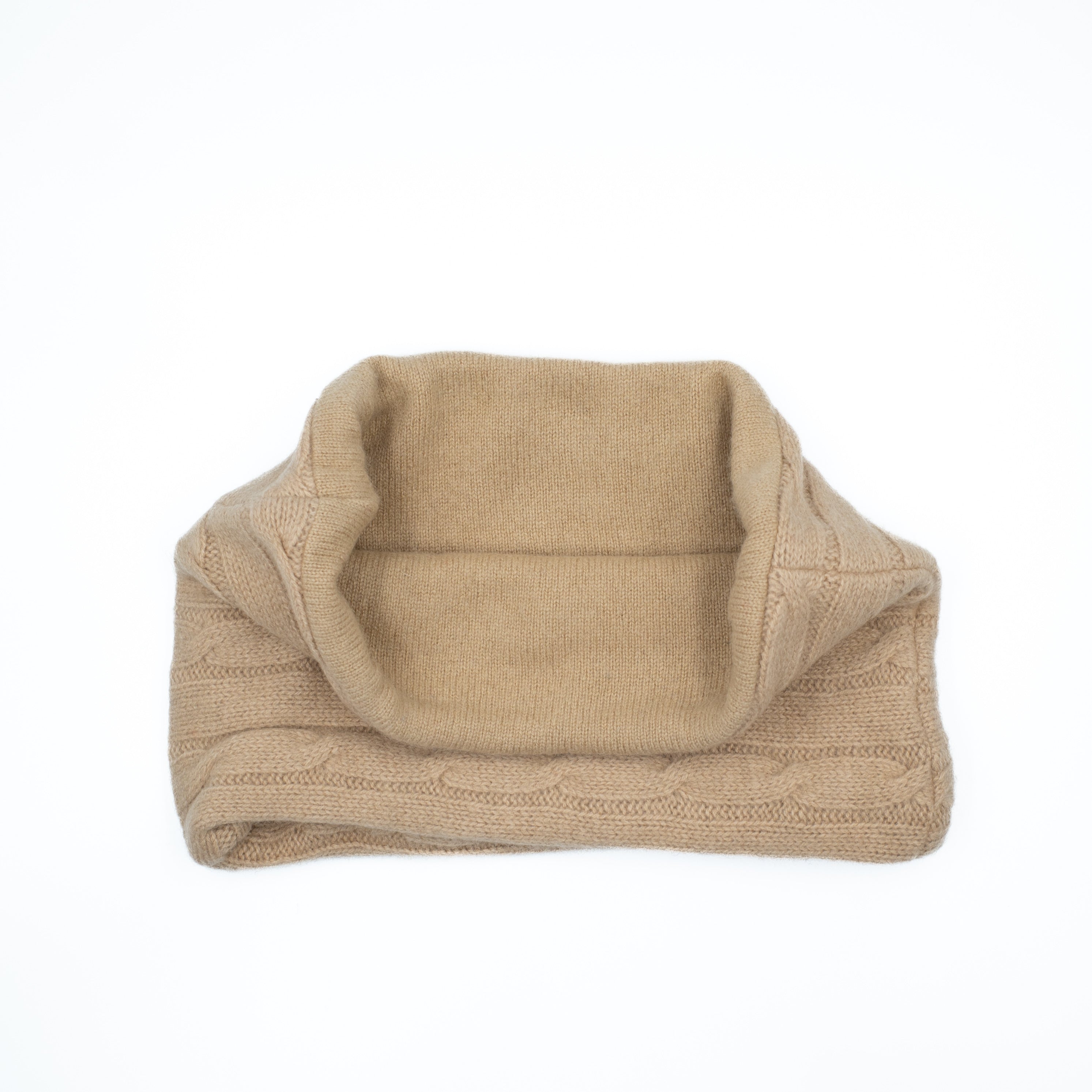 Men’s Chunky Camel Cable Neck Warmer