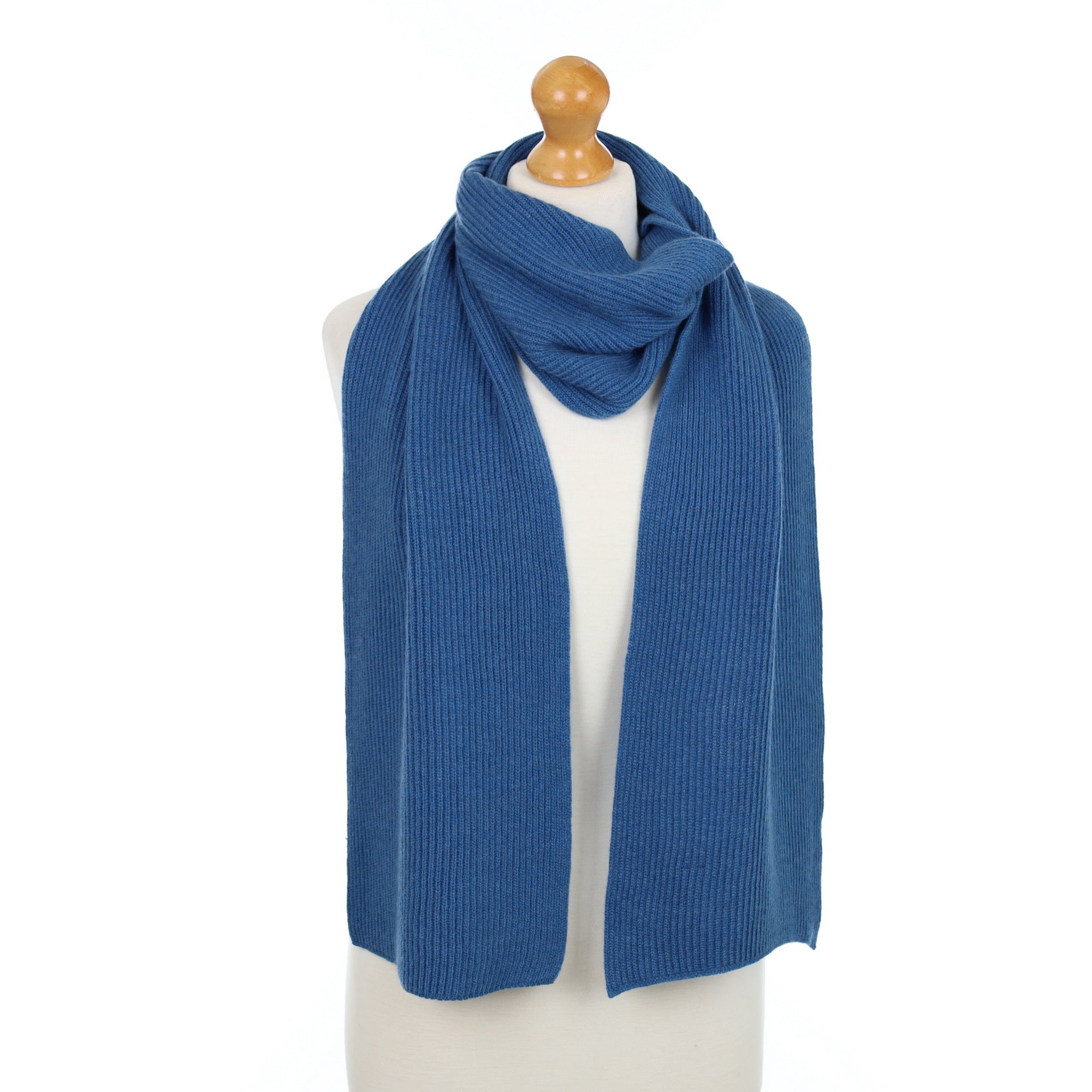 Brand New Scottish Ocean Blue Rib Cashmere Scarf