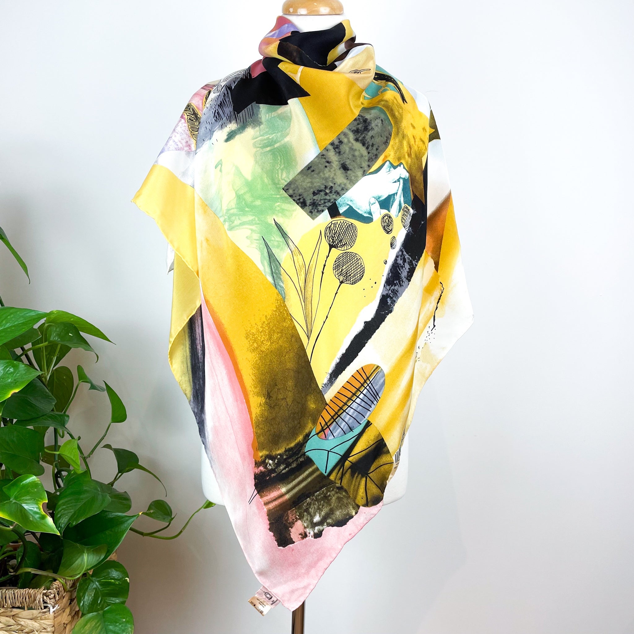 Boxed Extra Large Beck Sondergaard Silk Scarf