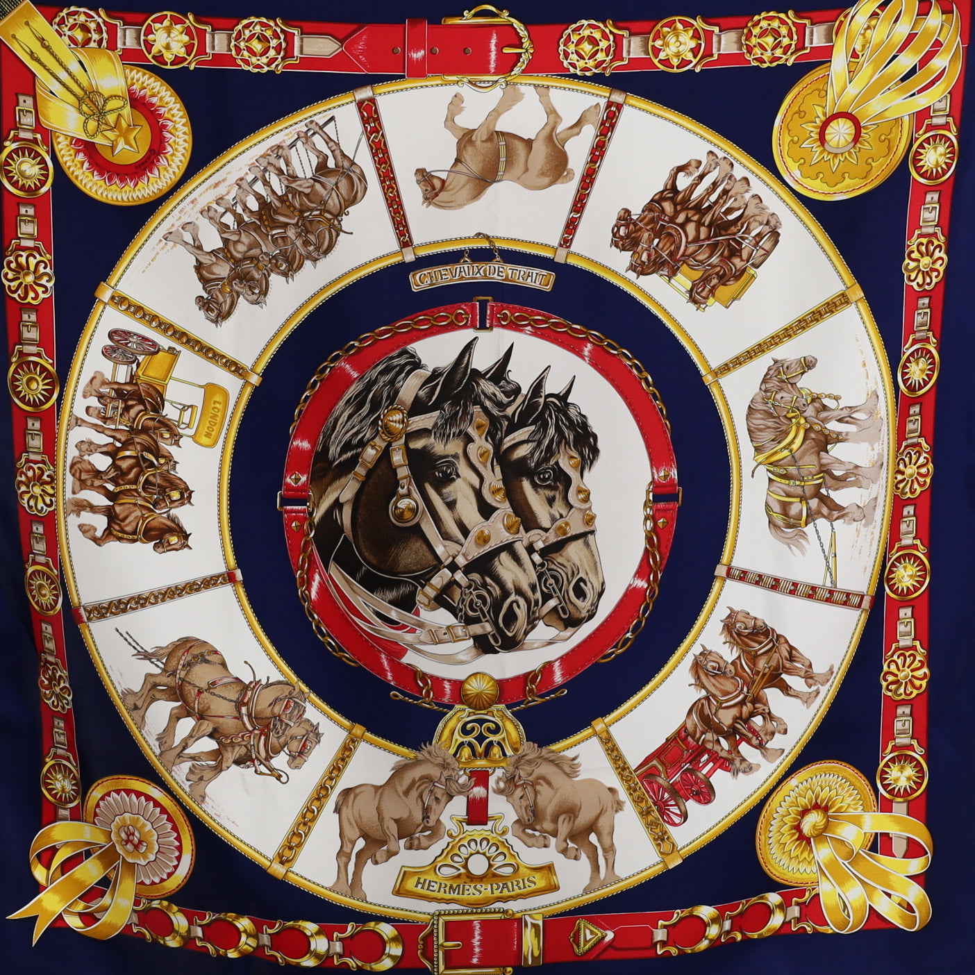 Pristine Boxed Hermès Chevaux de Trait Silk Scarf