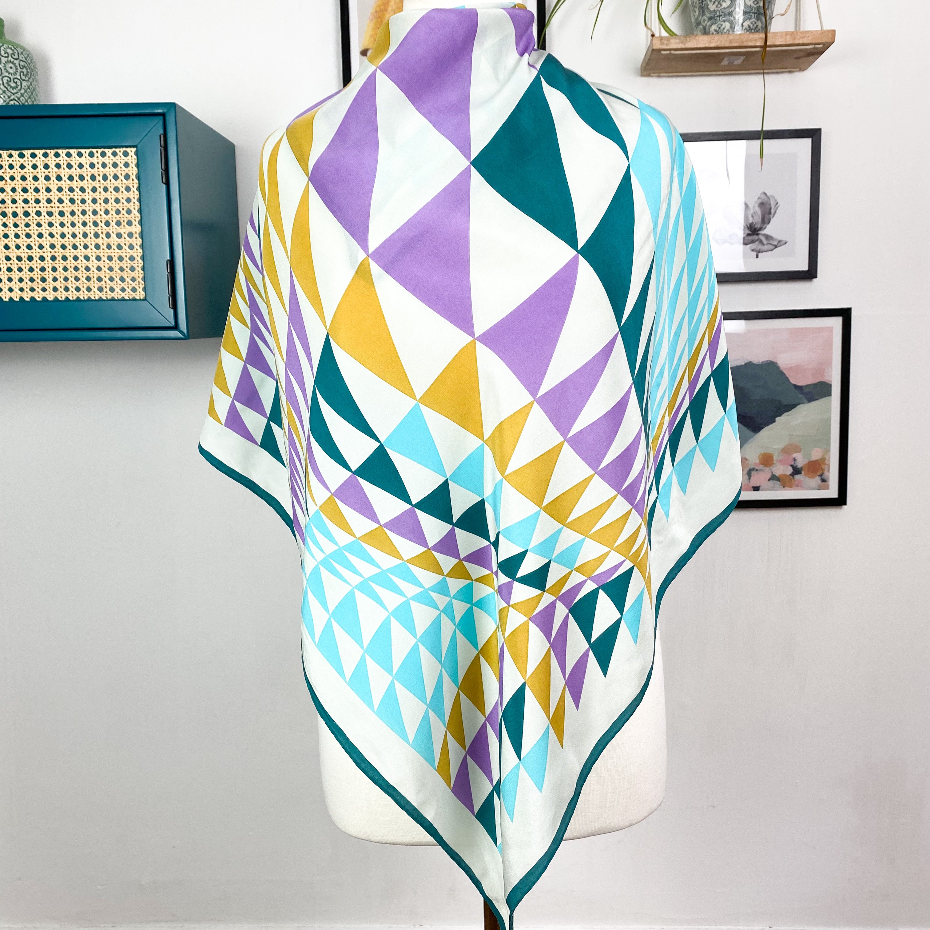Crêpe Sevini Italian Geometric Vintage Silk Scarf