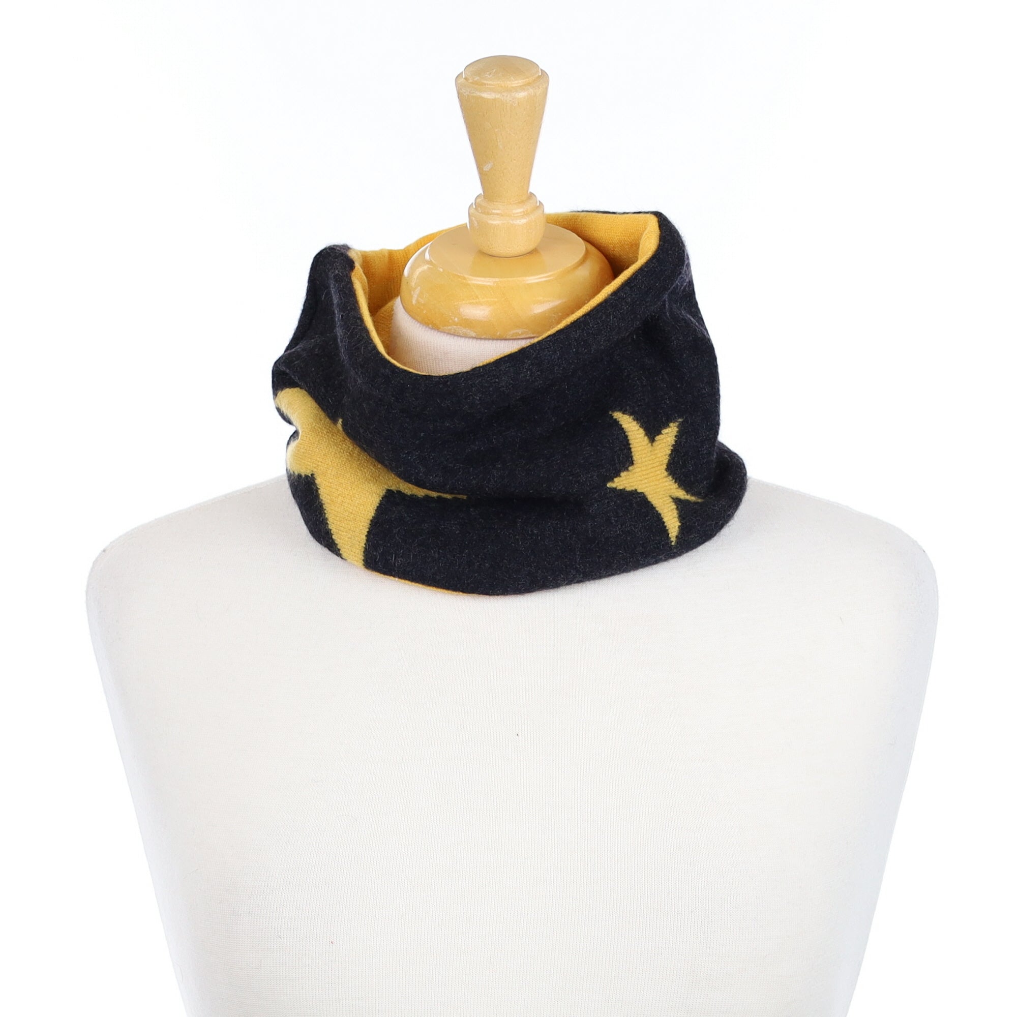 Black and Yellow Star Neck Warmer