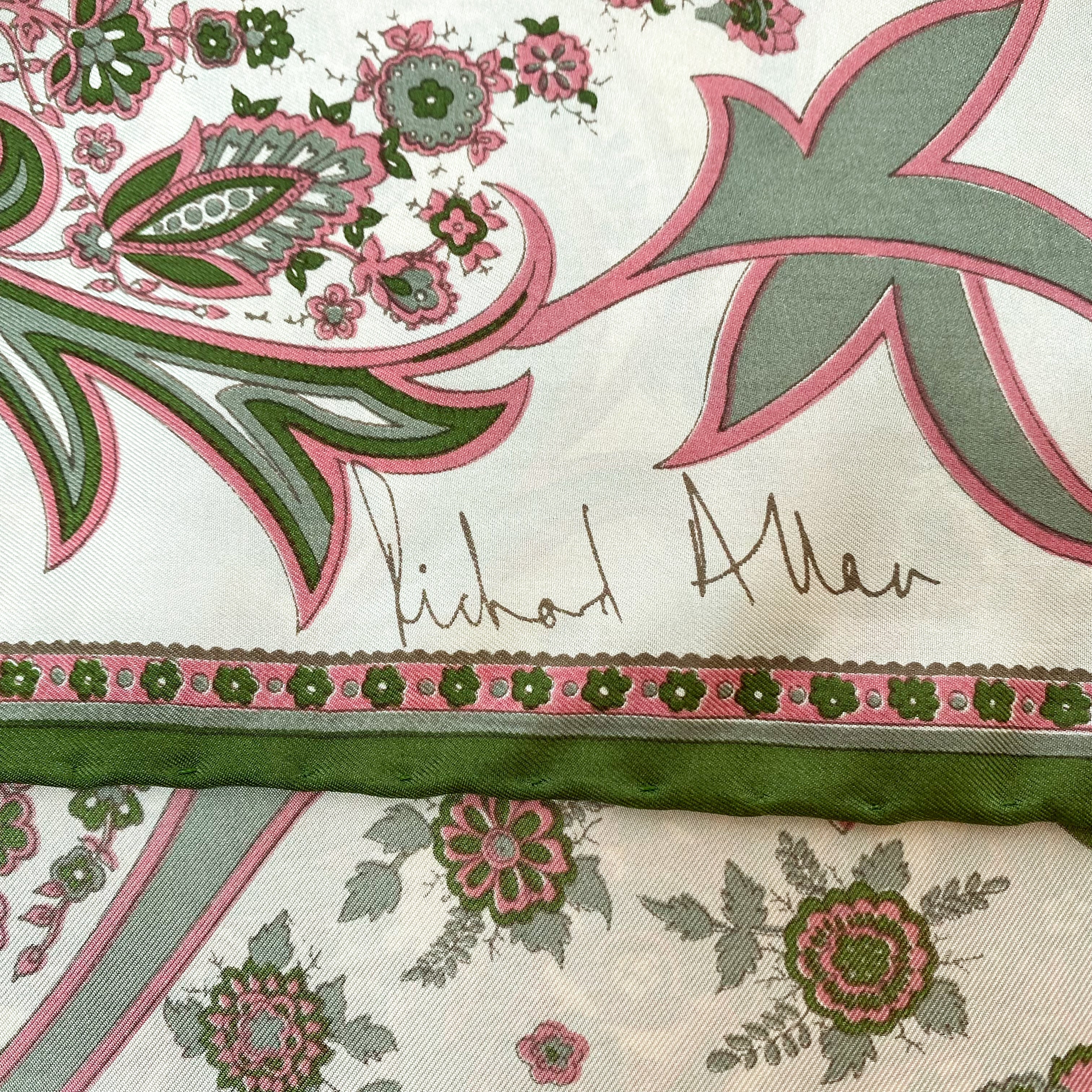 1970s Richard Allan Paisley Vintage Silk Scarf