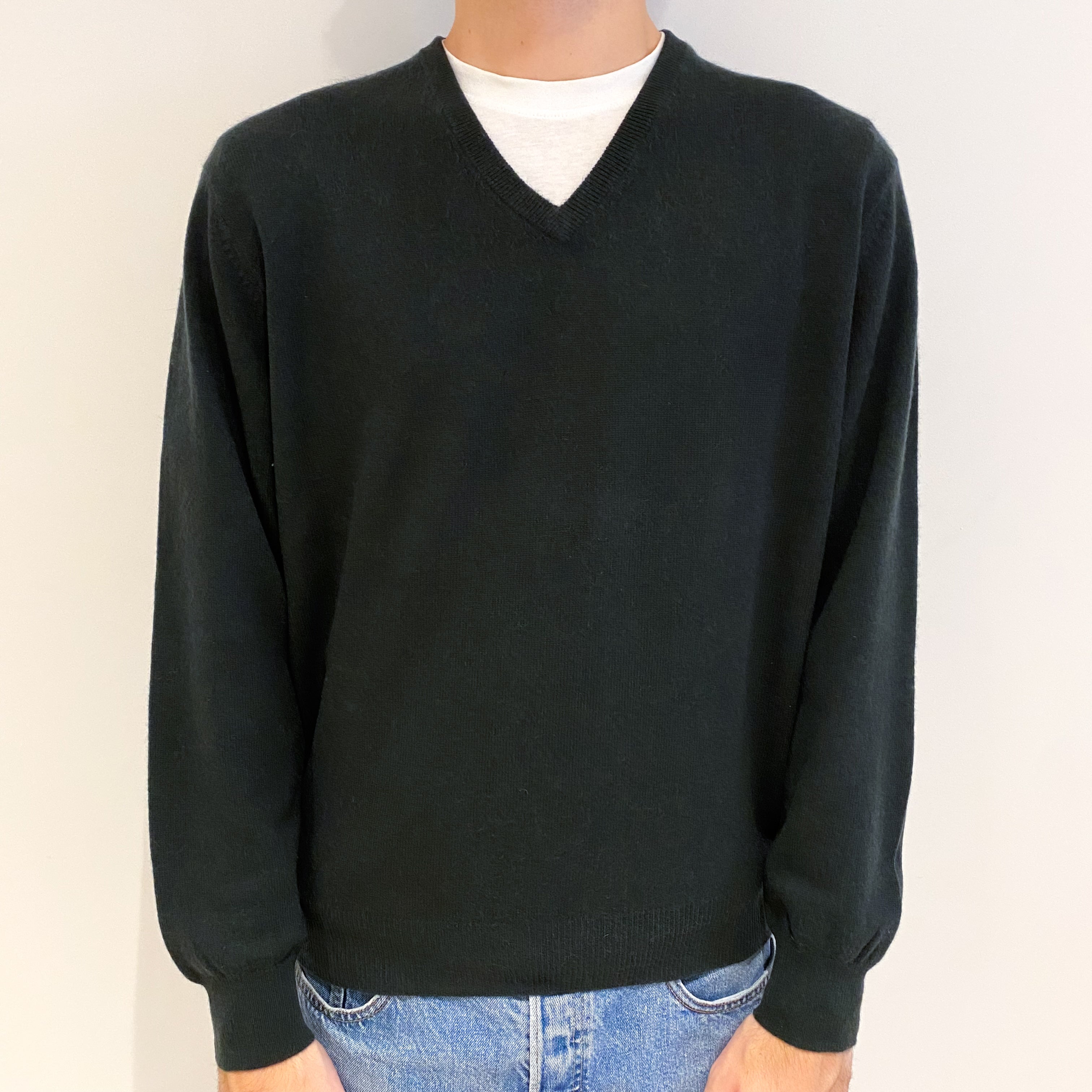 Men's Dark Green Cashmere V Neck Jumper Large
