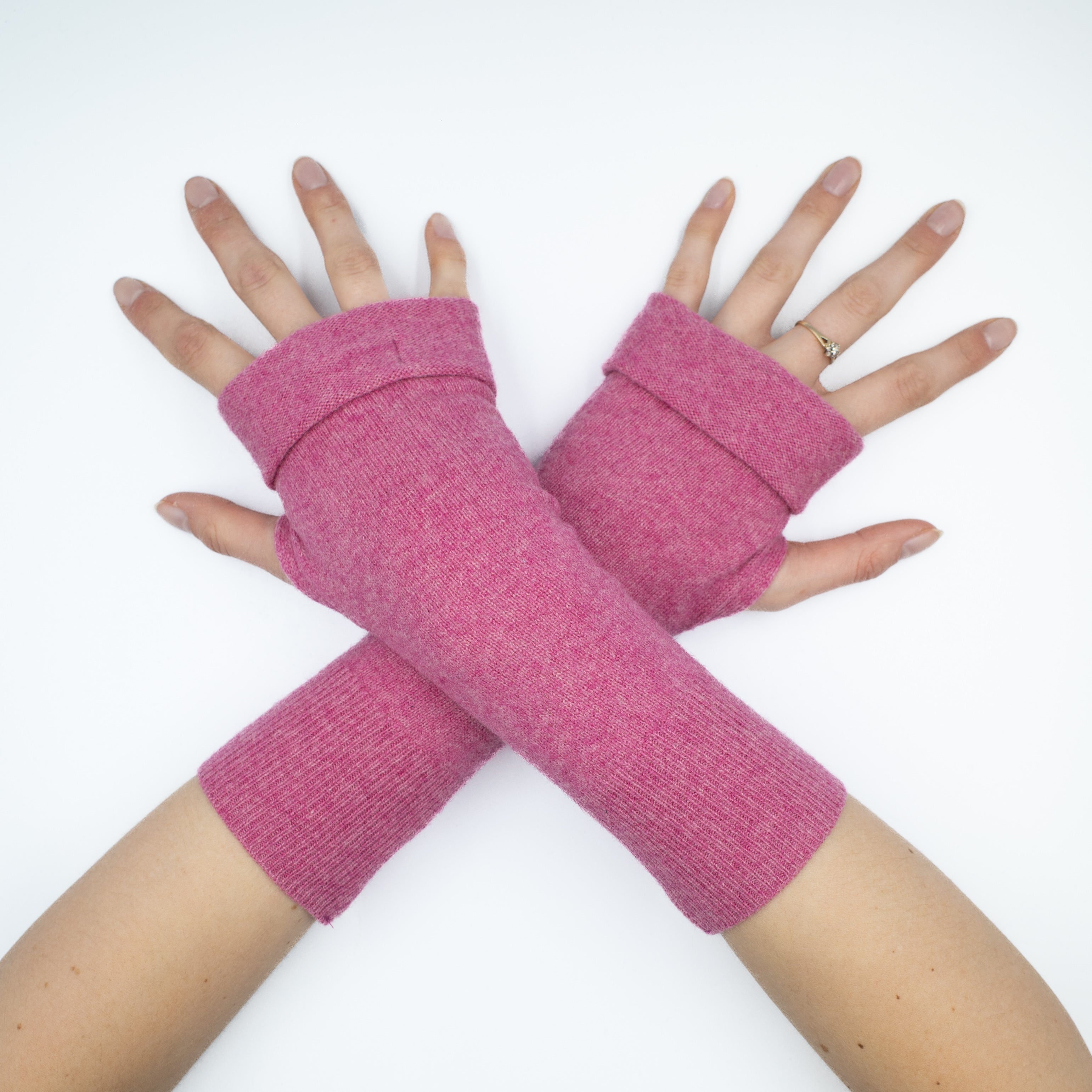 Lupin Pink Fingerless Gloves