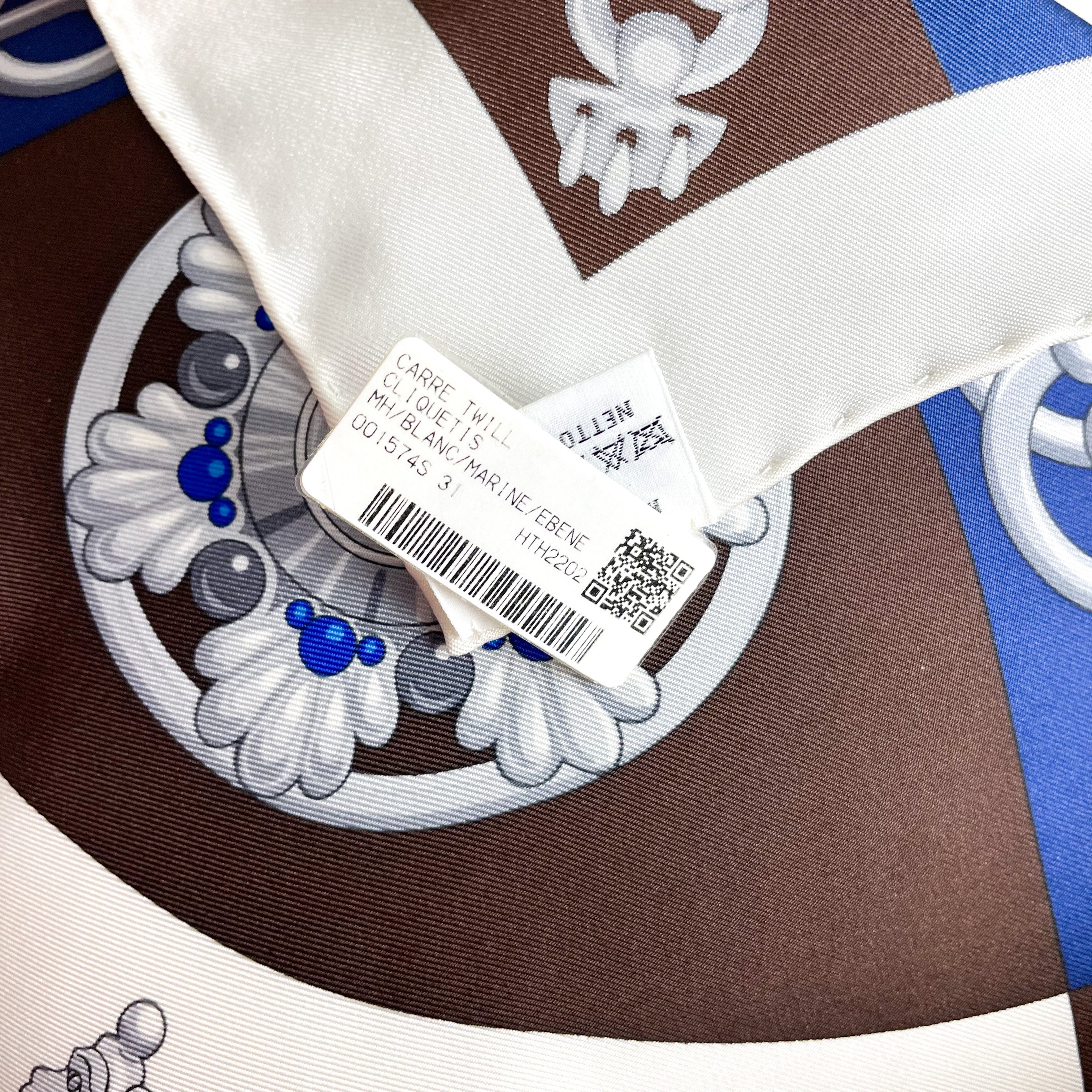 Brand New Boxed Hermes Cliquetis Designer Silk Scarf