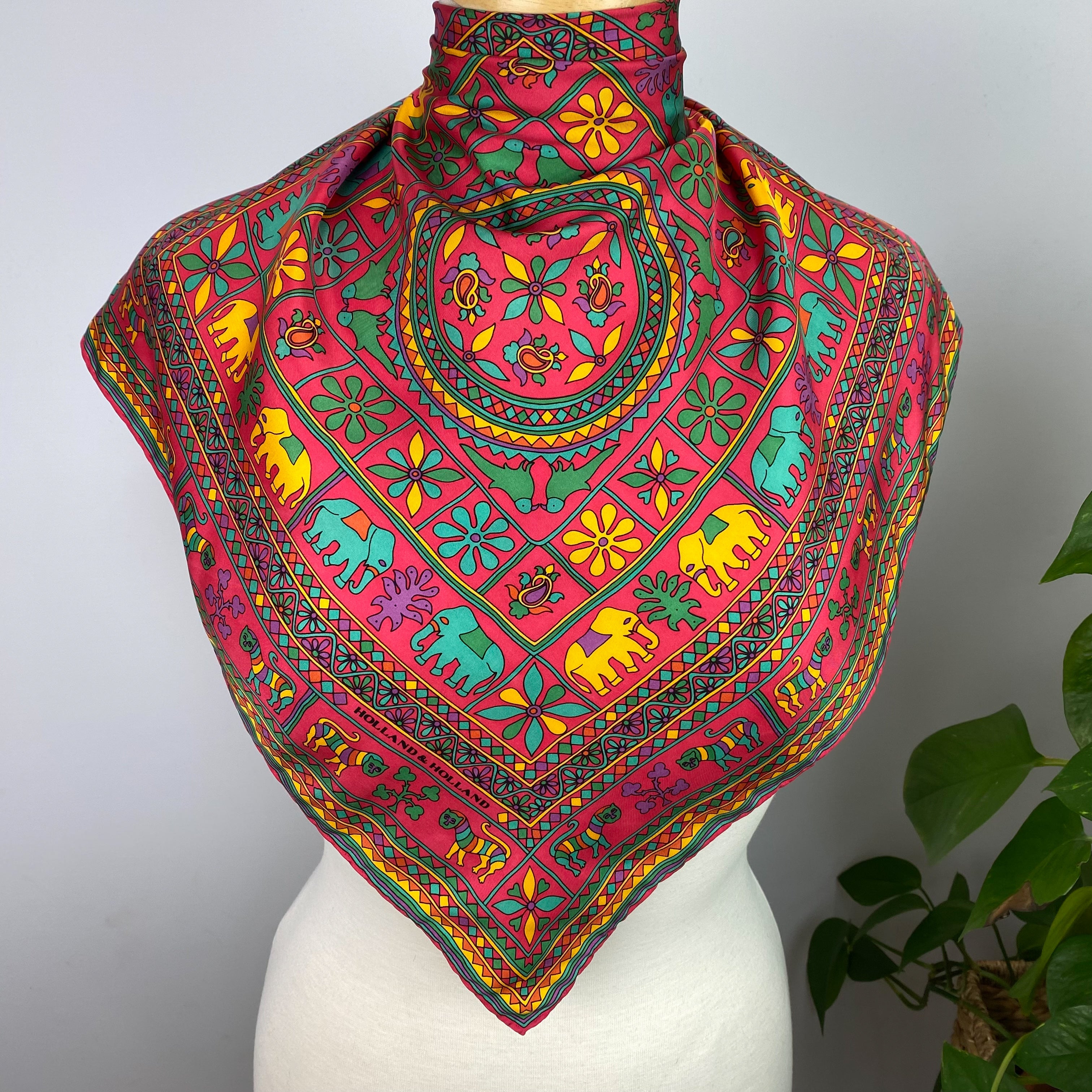 Immaculate Holland and Holland Modern Silk Scarf