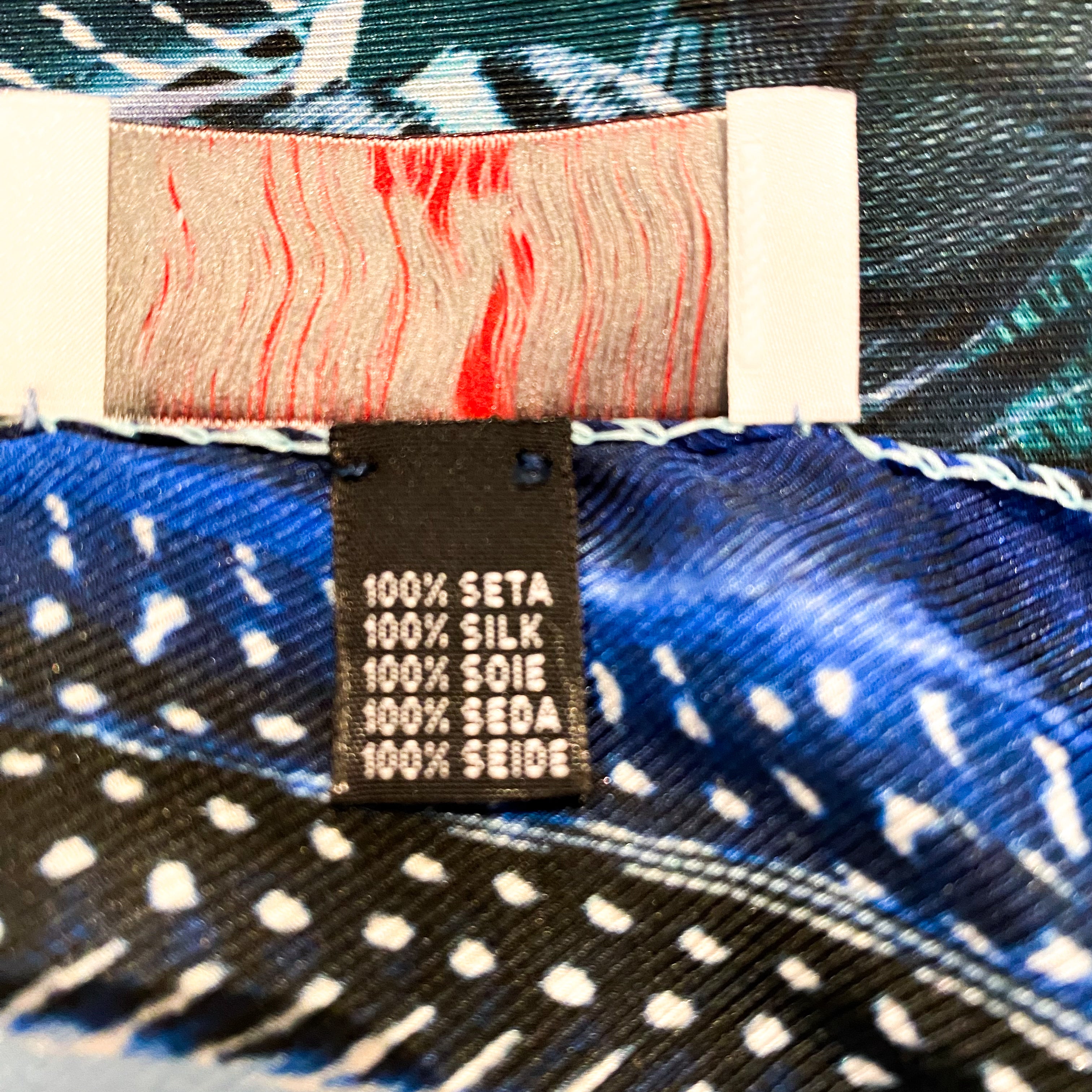 Massimo Ravinale Wrap Style Silk Scarf