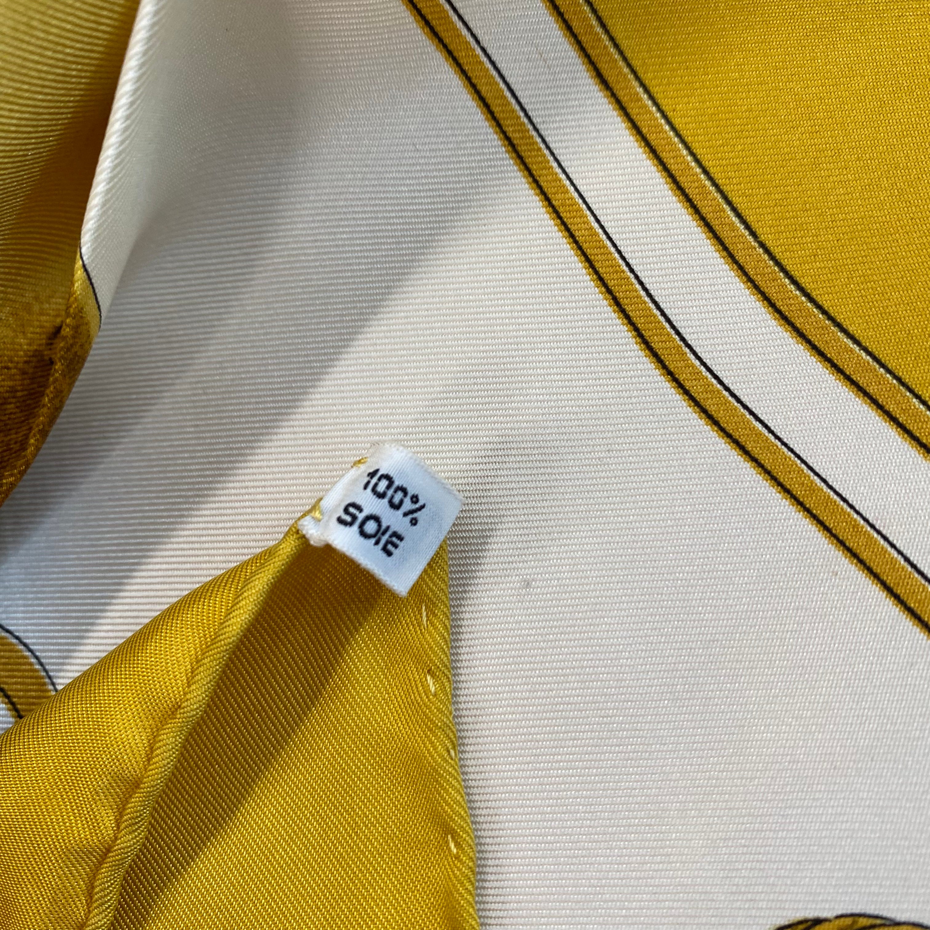 Hermès Carrick à Pompe Silk Scarf