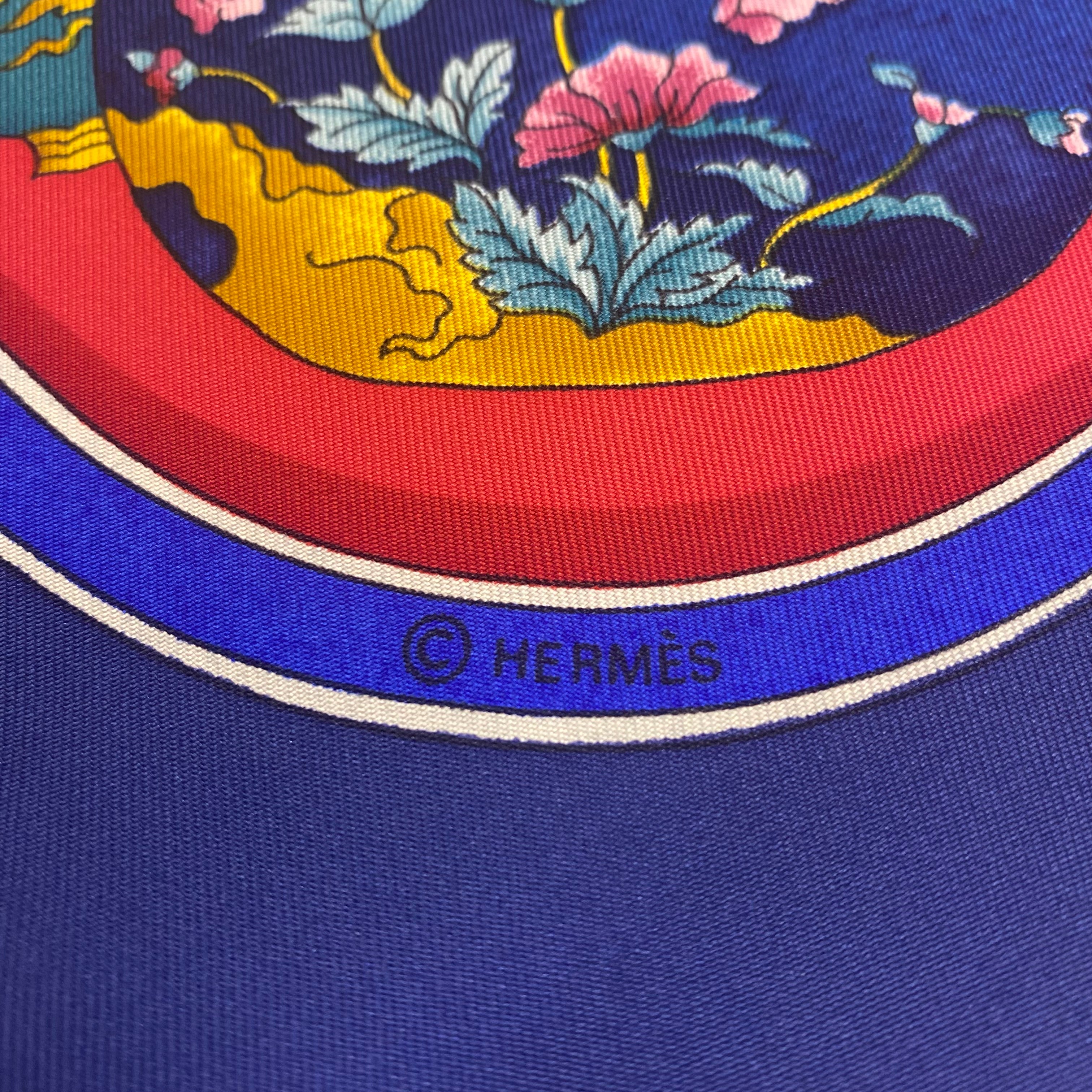 Hermès Qu’ Importe le Flacon Silk Scarf