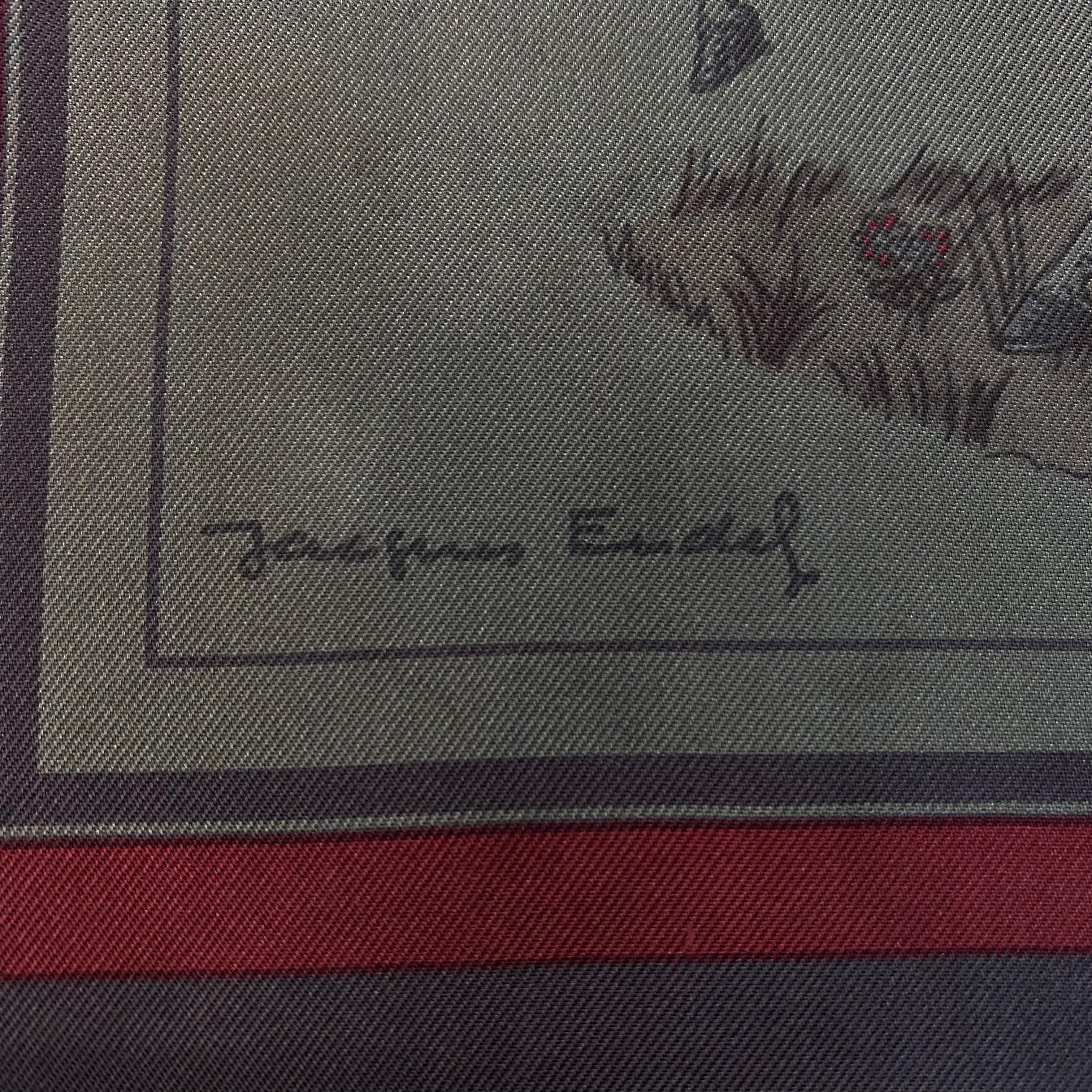 Hermès Couvertures et Tenues de Jour Silk Scarf