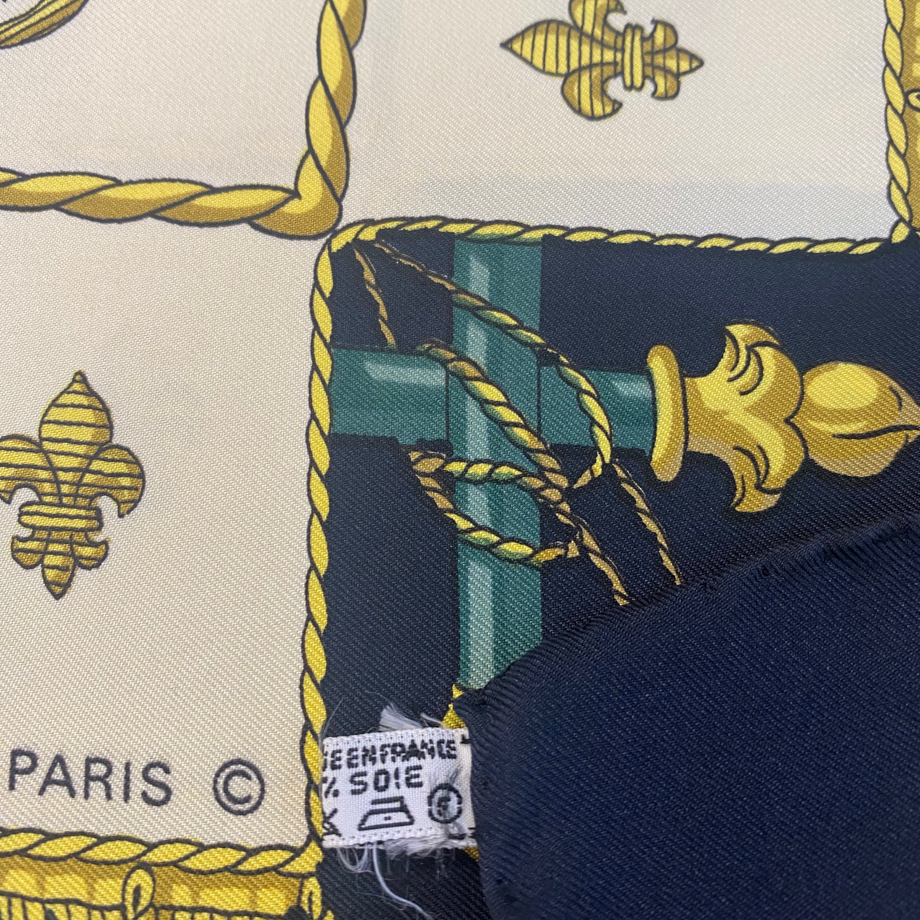 Hermès la réale- Vue Du Carosse de la galère Silk Scarf