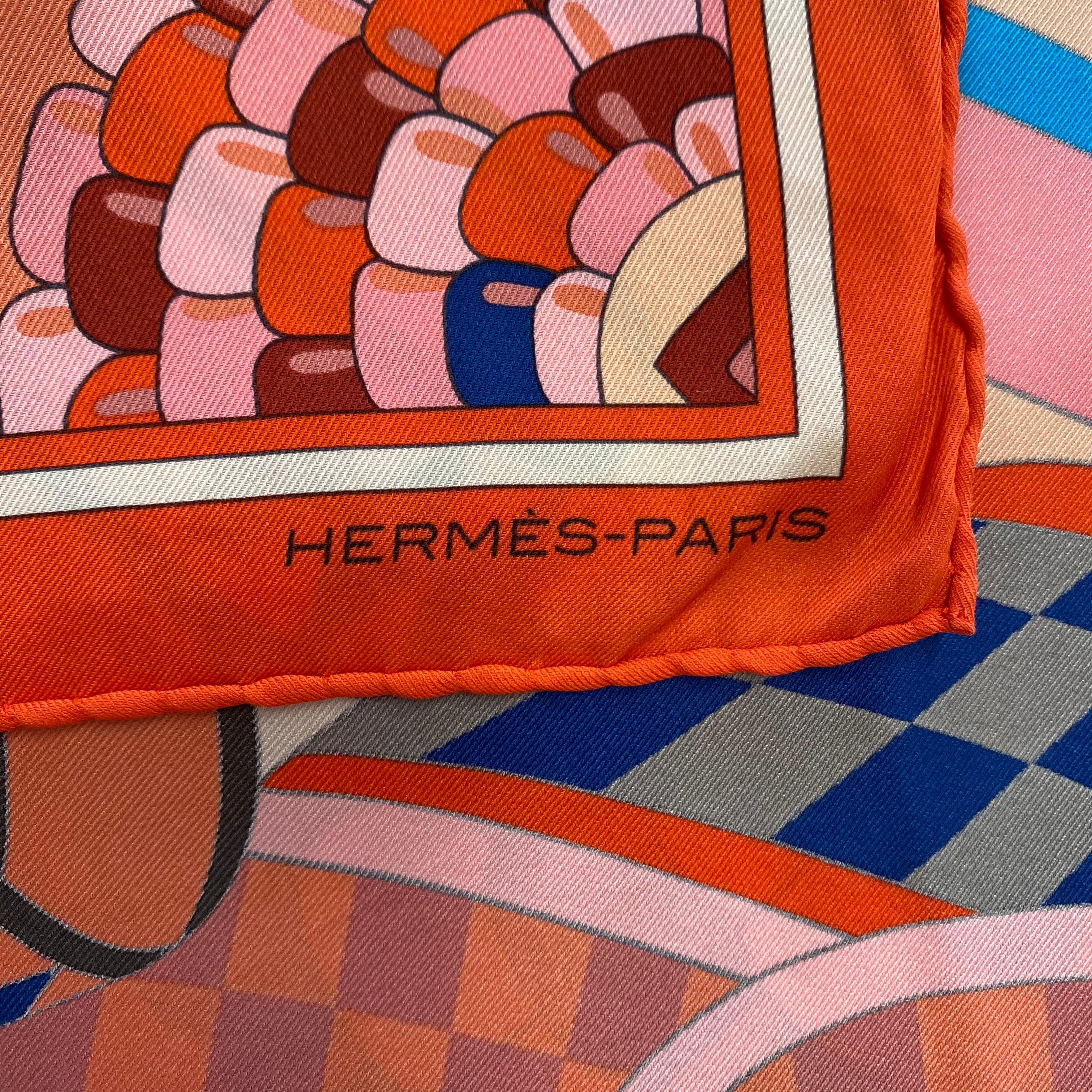 Hermès 70 Les Flots du Cheval Silk Scarf