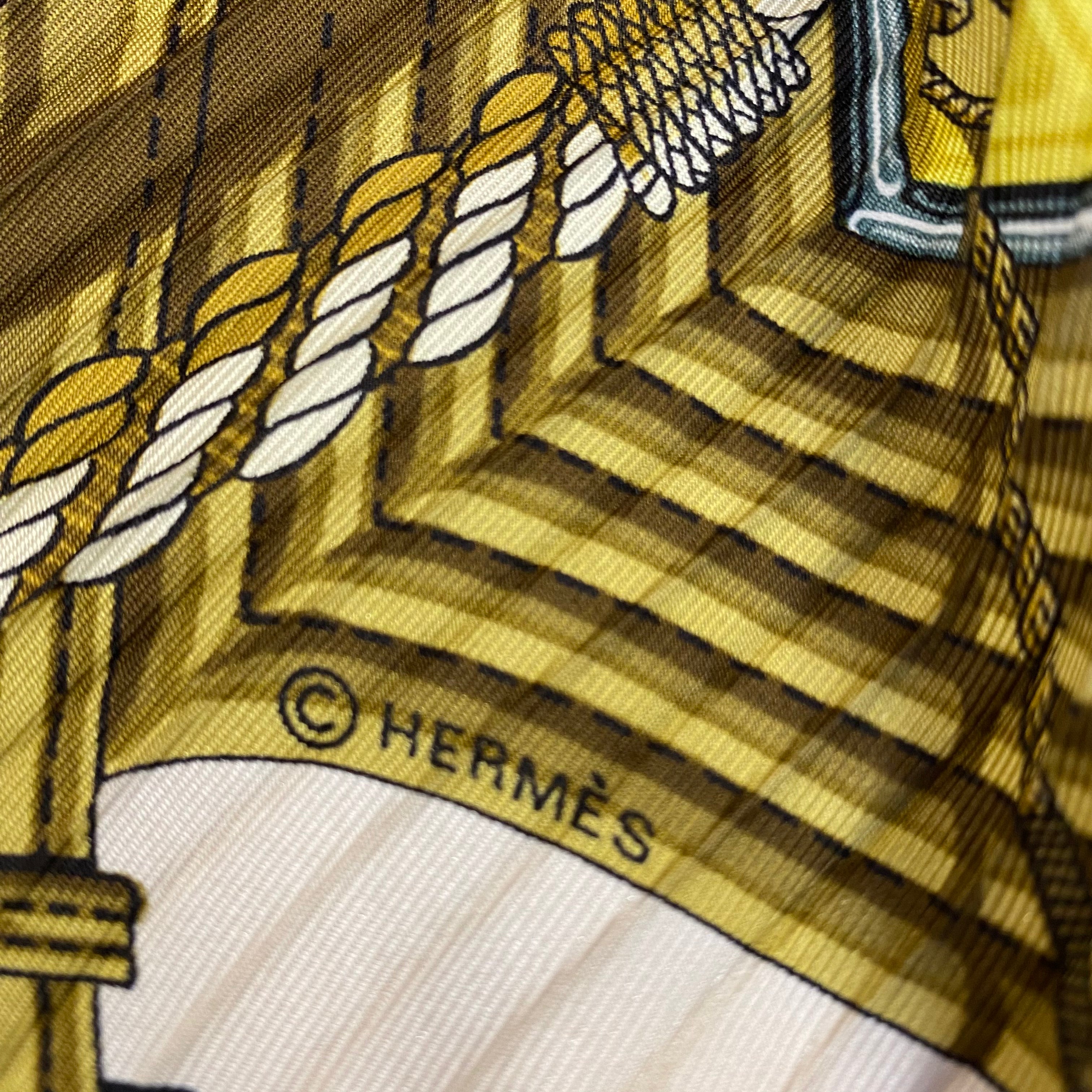 Hermès Clic Clouc Plissé Silk Scarf