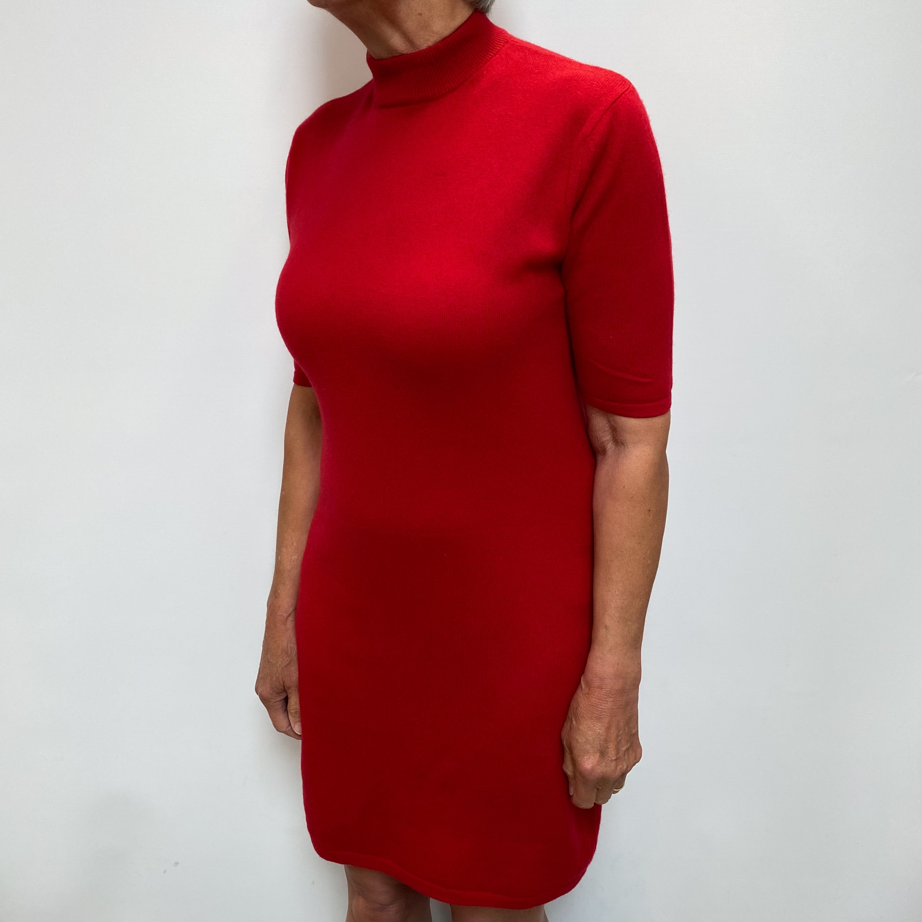 Scarlet Red Cashmere Turtle Neck Short Sleeved Jumper Dress Medium