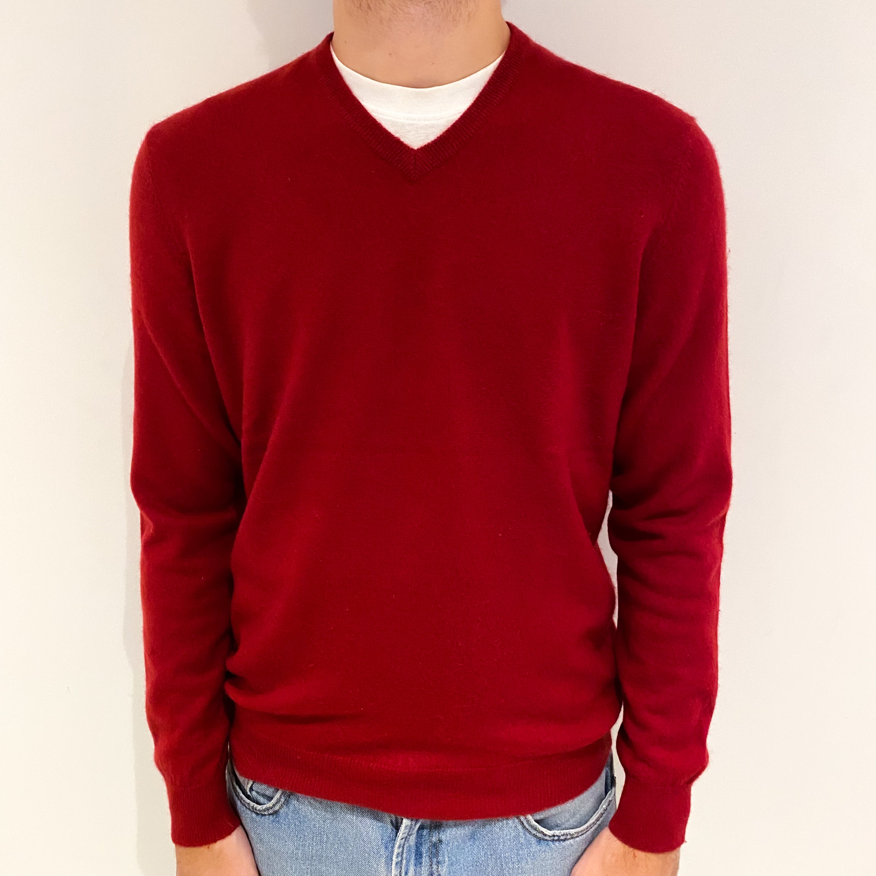 Men's Crimson Red Cashmere V-Neck Jumper Large
