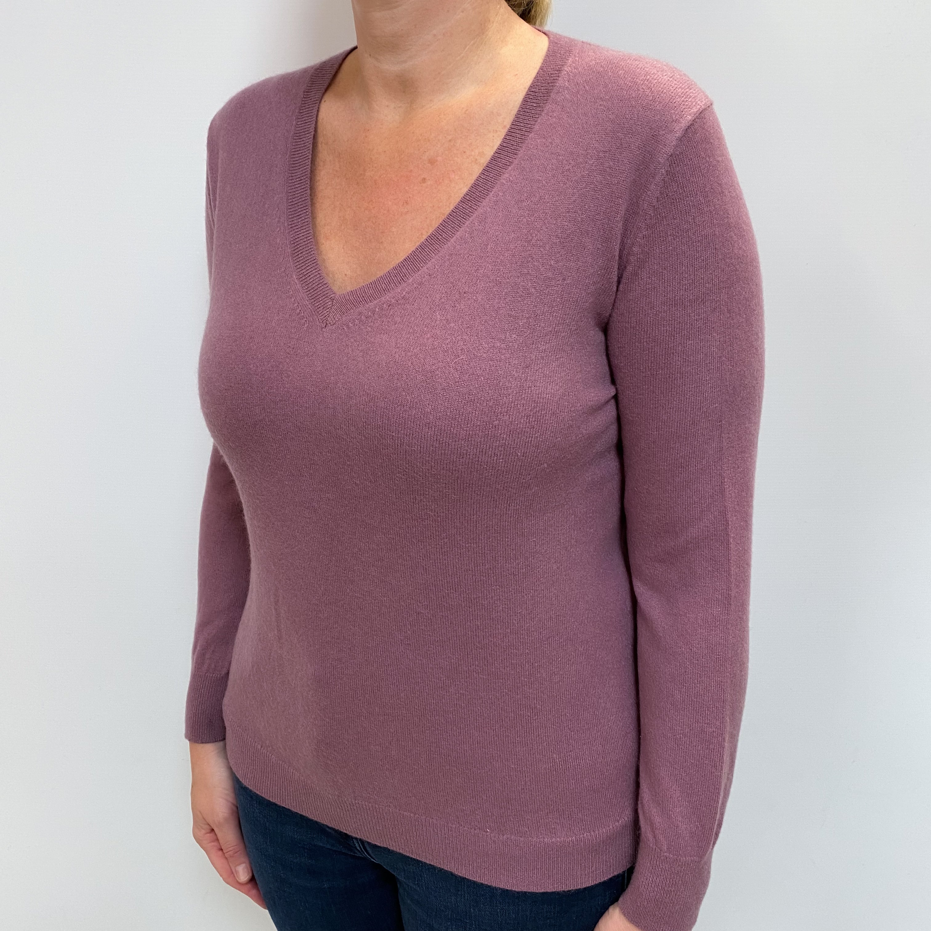Heather Purple Cashmere V Neck Jumper Large