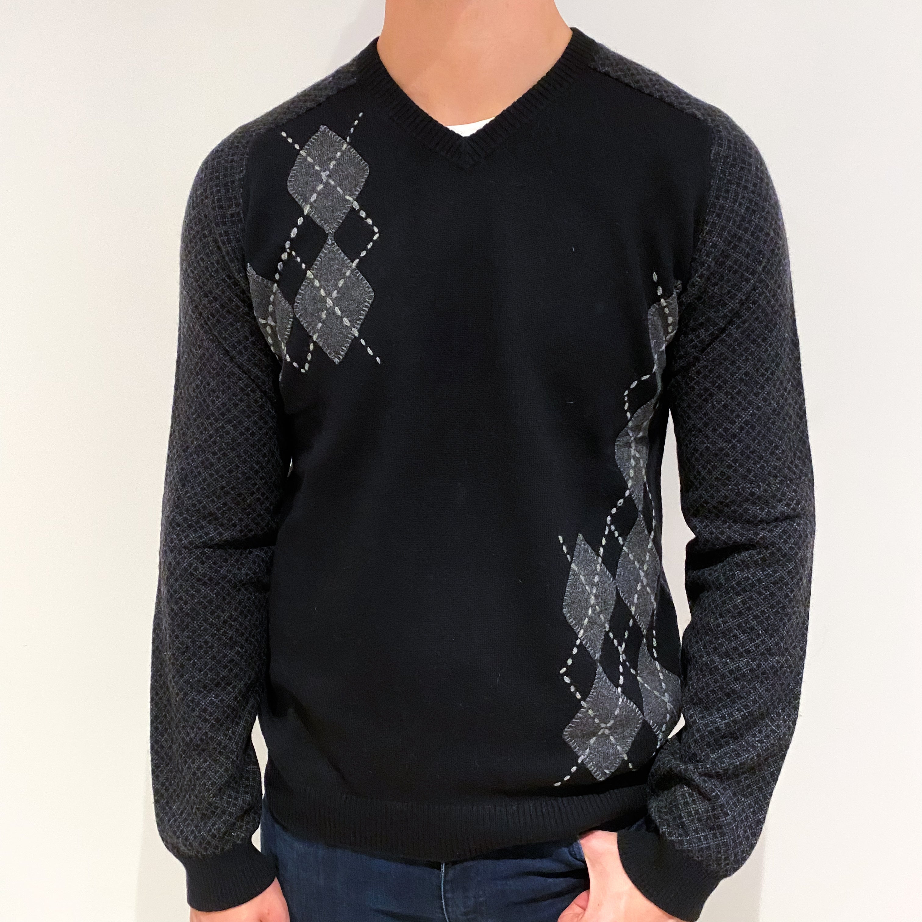 Men's Black Diamond and Check Cashmere V-Neck Jumper Extra Large