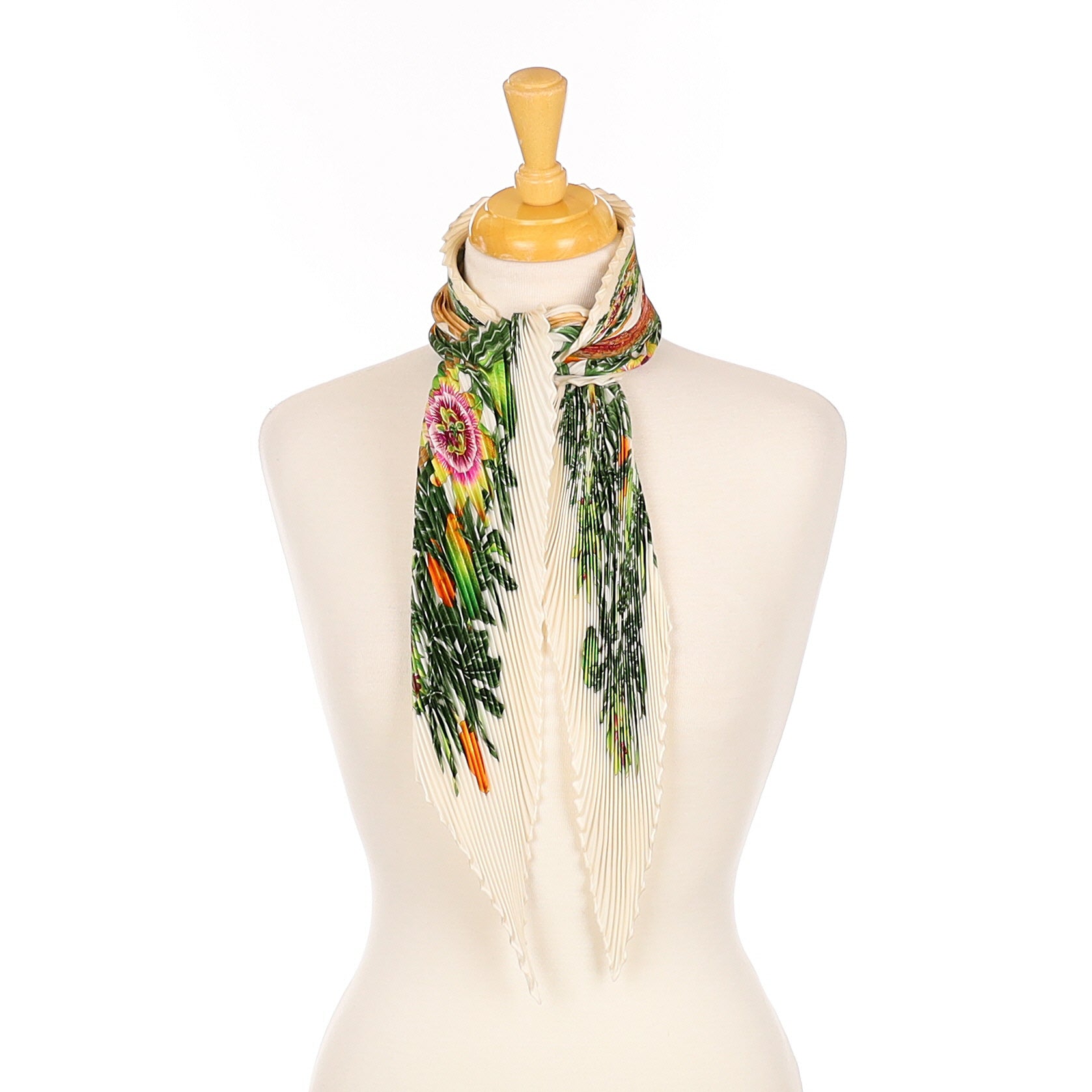 Hermès Passiflores Plissè Silk Scarf